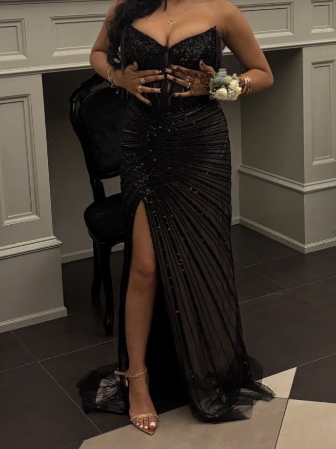 Other Black Sequins Prom Dress Size S / US 4 / IT 40 - 1 Preview