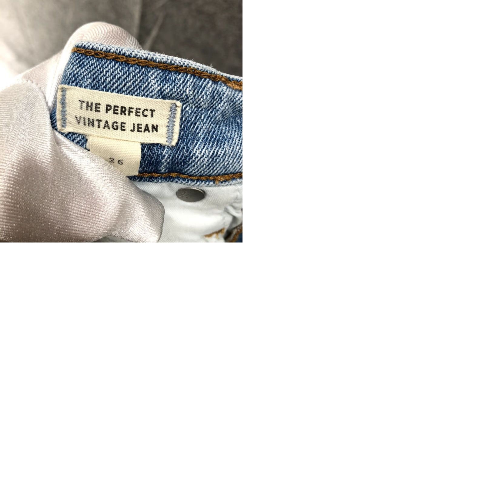 Madewell VINTAGE Madewell Jean Shorts Womens 26 Blue Cut-Off 5-Pocket Design Denim Cotton Blend Mid Rise 8'' Inseam 8" Womens Size 26" / US 2 / IT 38 - 9 Thumbnail