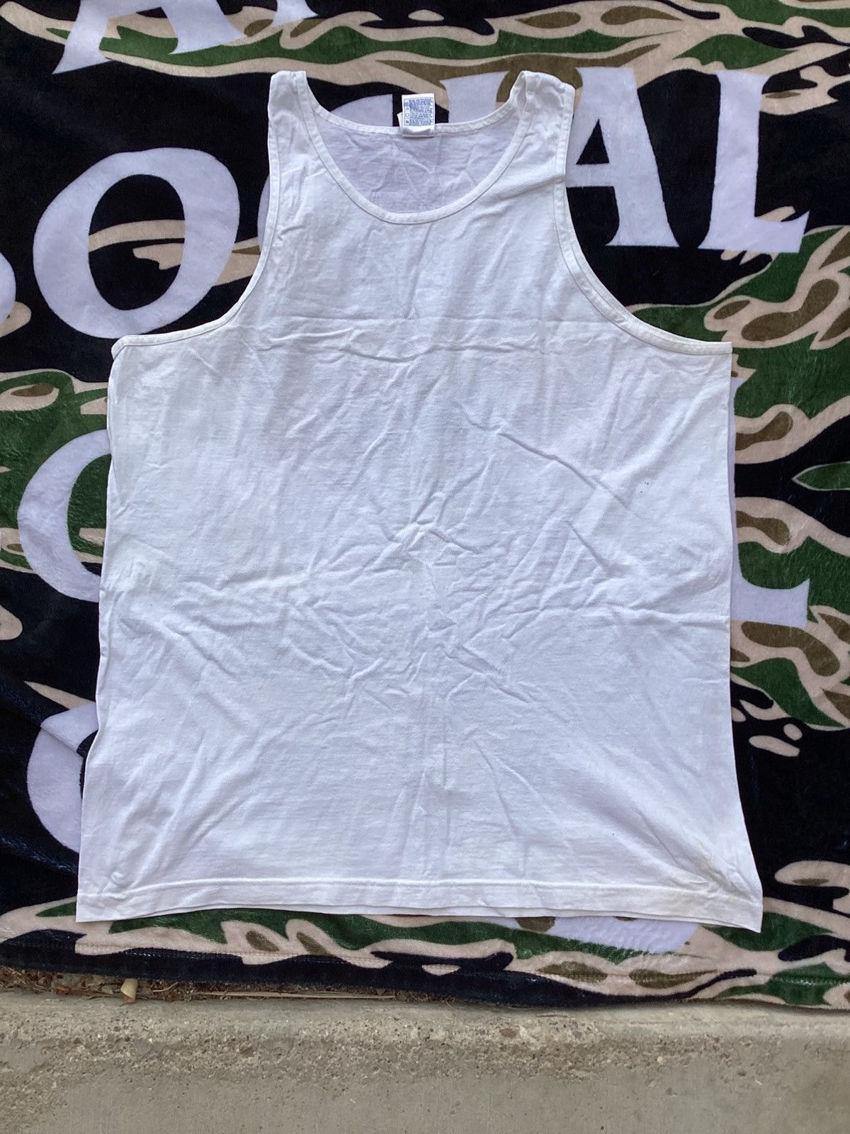 Other × Vintage Vintage 2005 Family Guy tank top Size US L / EU 52-54 / 3 - 4 Thumbnail