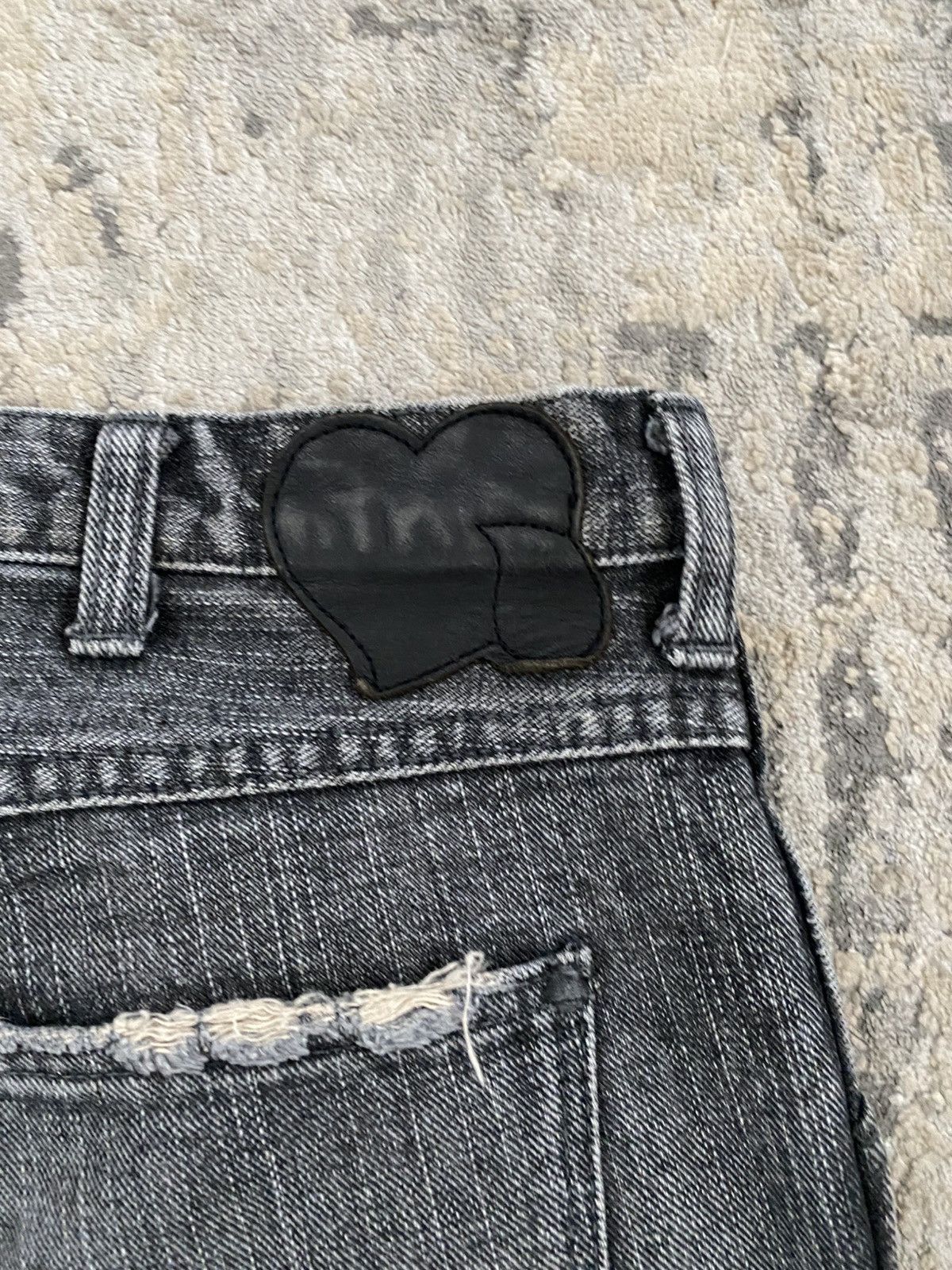 Number (N)ine AW04 Patchwork Bootcut Denim Size US 32 / EU 48 - 13 Thumbnail