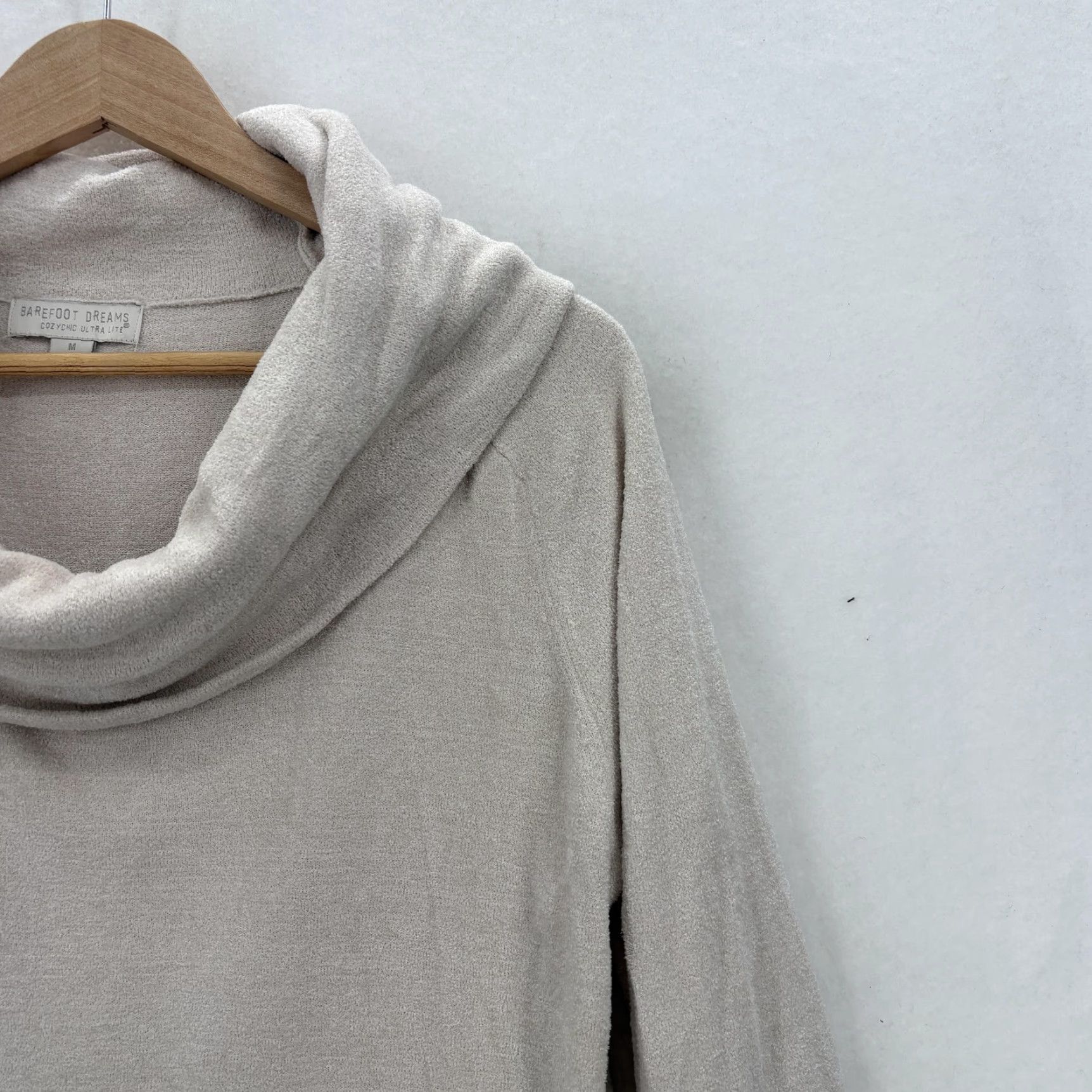 Vintage Barefoot Dreams Sweater Tunic Womens Medium Beige CozyChic Ultra Lite Cowl Neck Size M / US 6-8 / IT 42-44 - 2 Thumbnail