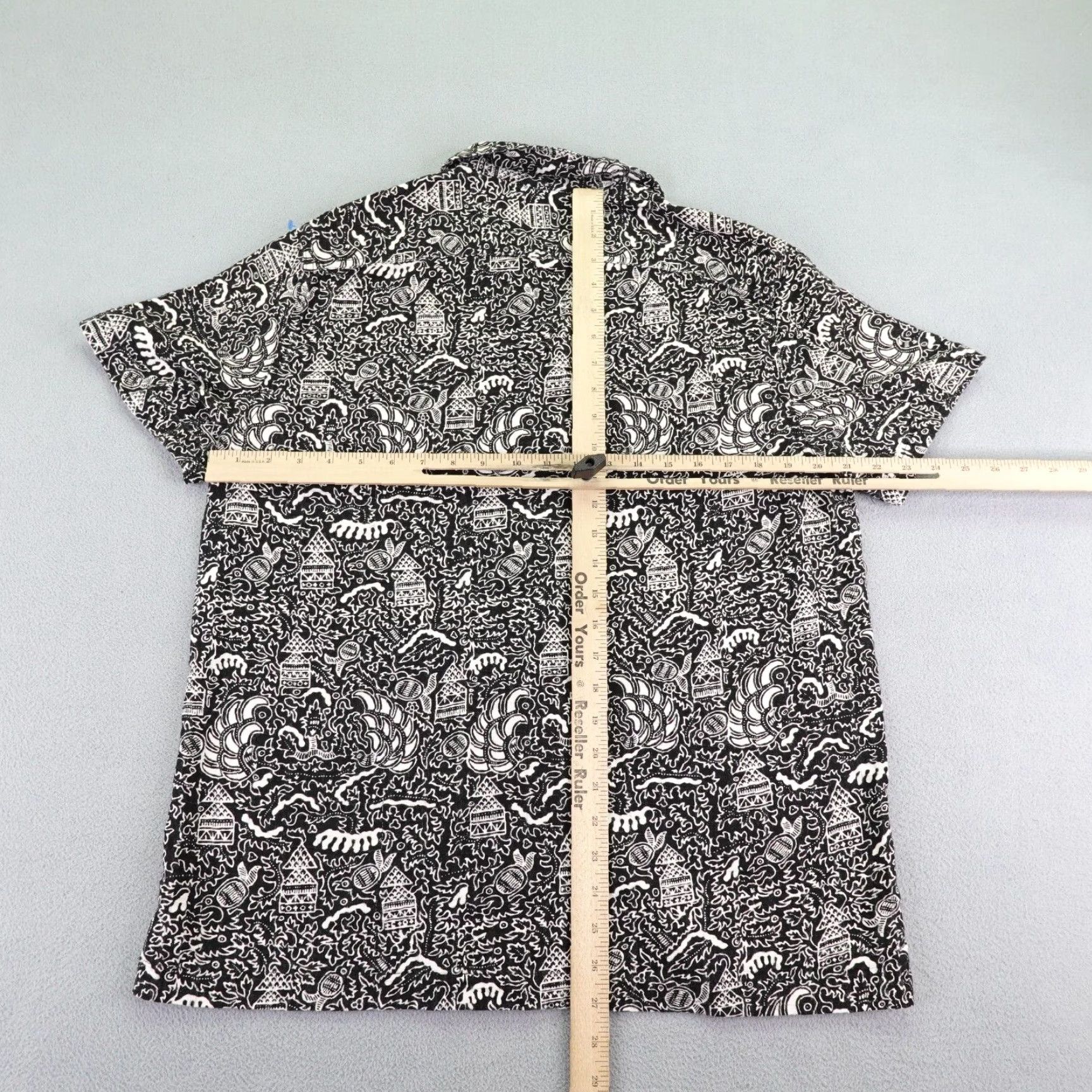 Wallace & Barnes VINTAGE Wallace & Barnes Shirt Men’s Medium Black White Geometric Button-Up Short Sleeve Casual 90s Theme Mens Size US M / EU 48-50 / 2 - 7 Thumbnail