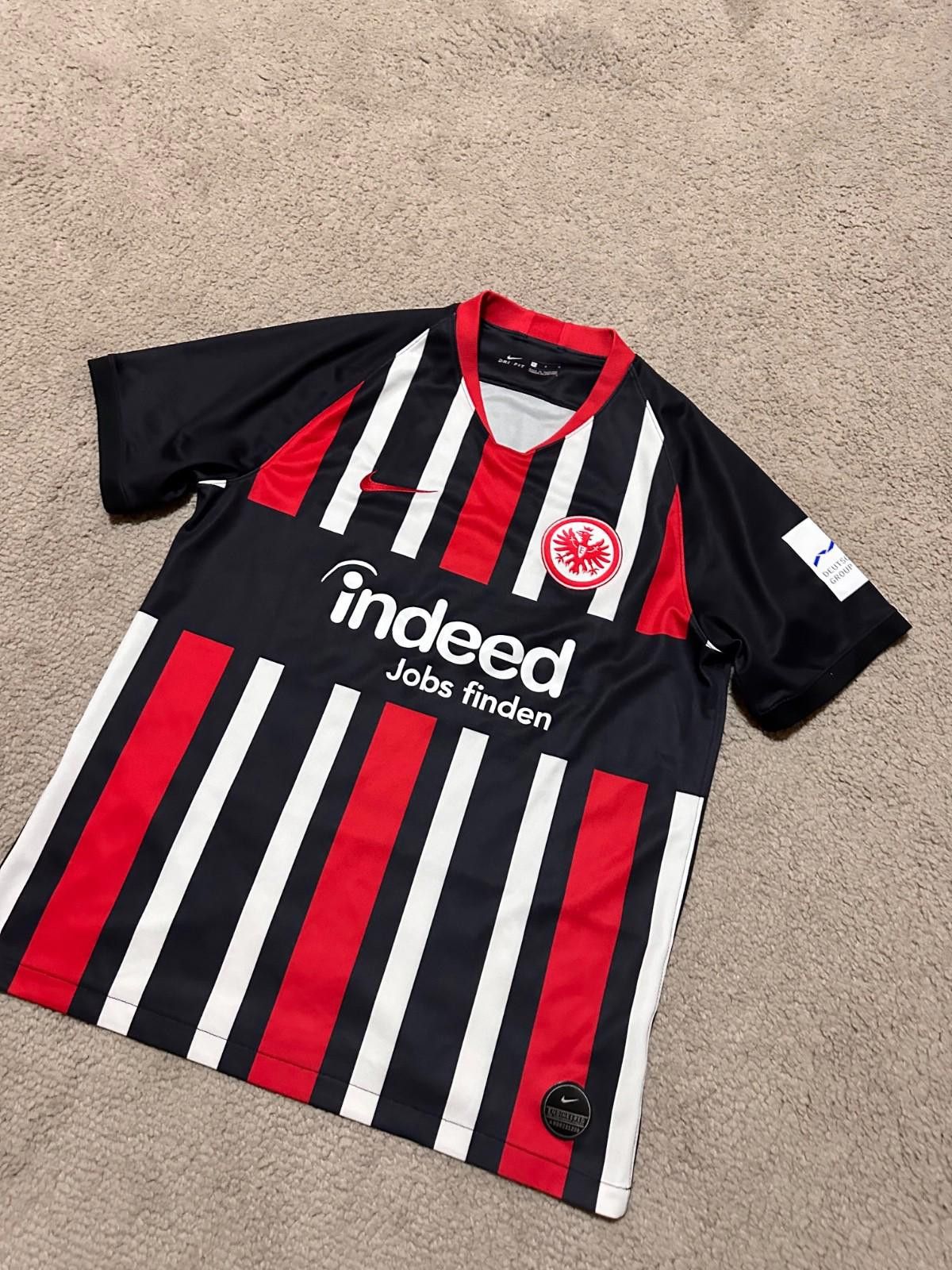 Nike Eintracht Frankfurt 2019/2020 Home Football Shirt Silva #33 Size US L / EU 52-54 / 3 - 2 Thumbnail