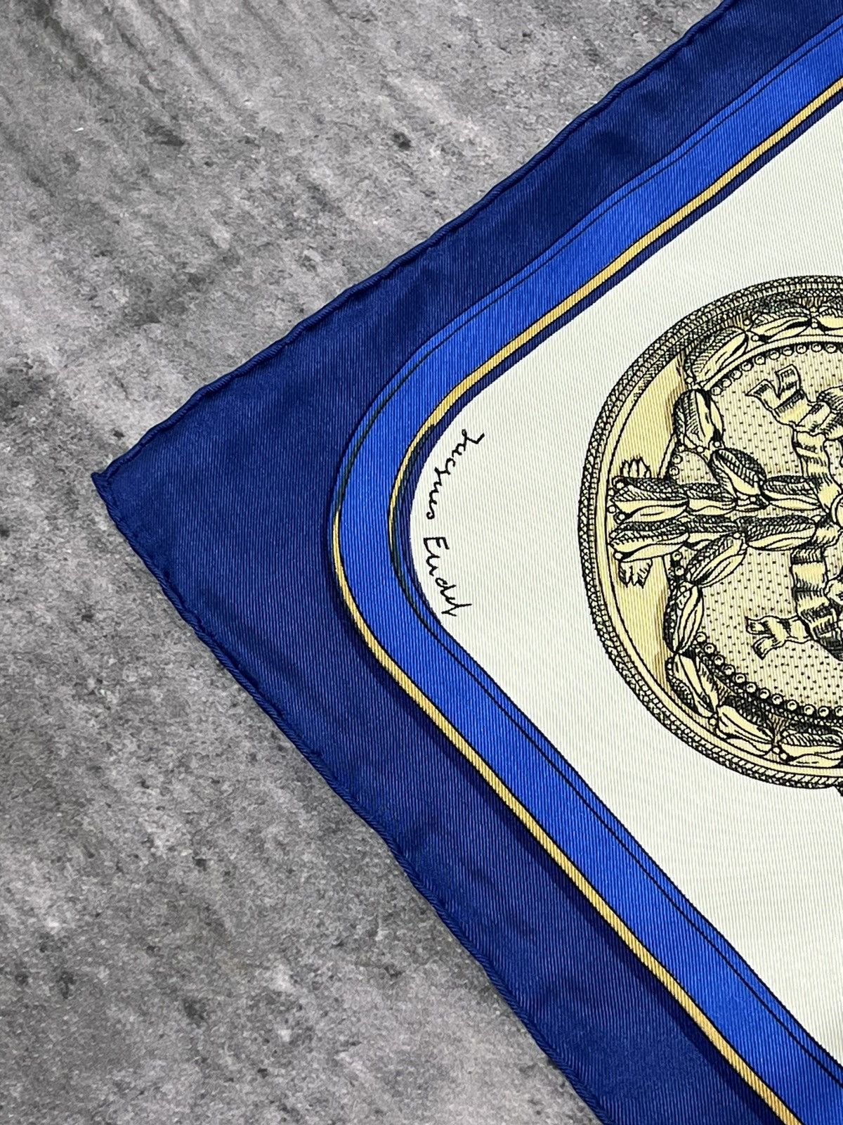 Hermes × Vintage Silk Hermes Paris grand Apparat square scarf Size ONE SIZE - 4 Thumbnail