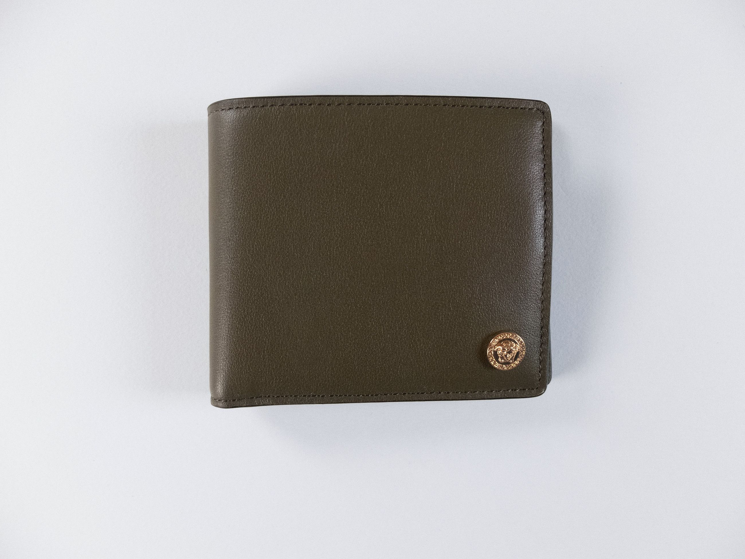 Versace VERSACE green leather bifold wallet with gold medusa pin Size ONE SIZE - 1 Thumbnail