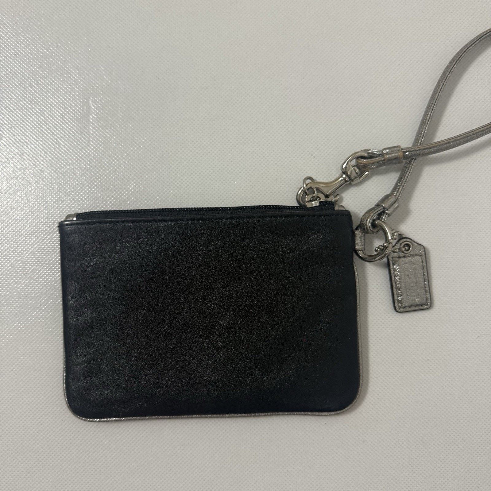 Coach Coach Poppy Black Wristlet Wallet Card Holder Silver Y2K Size ONE SIZE - 3 Thumbnail