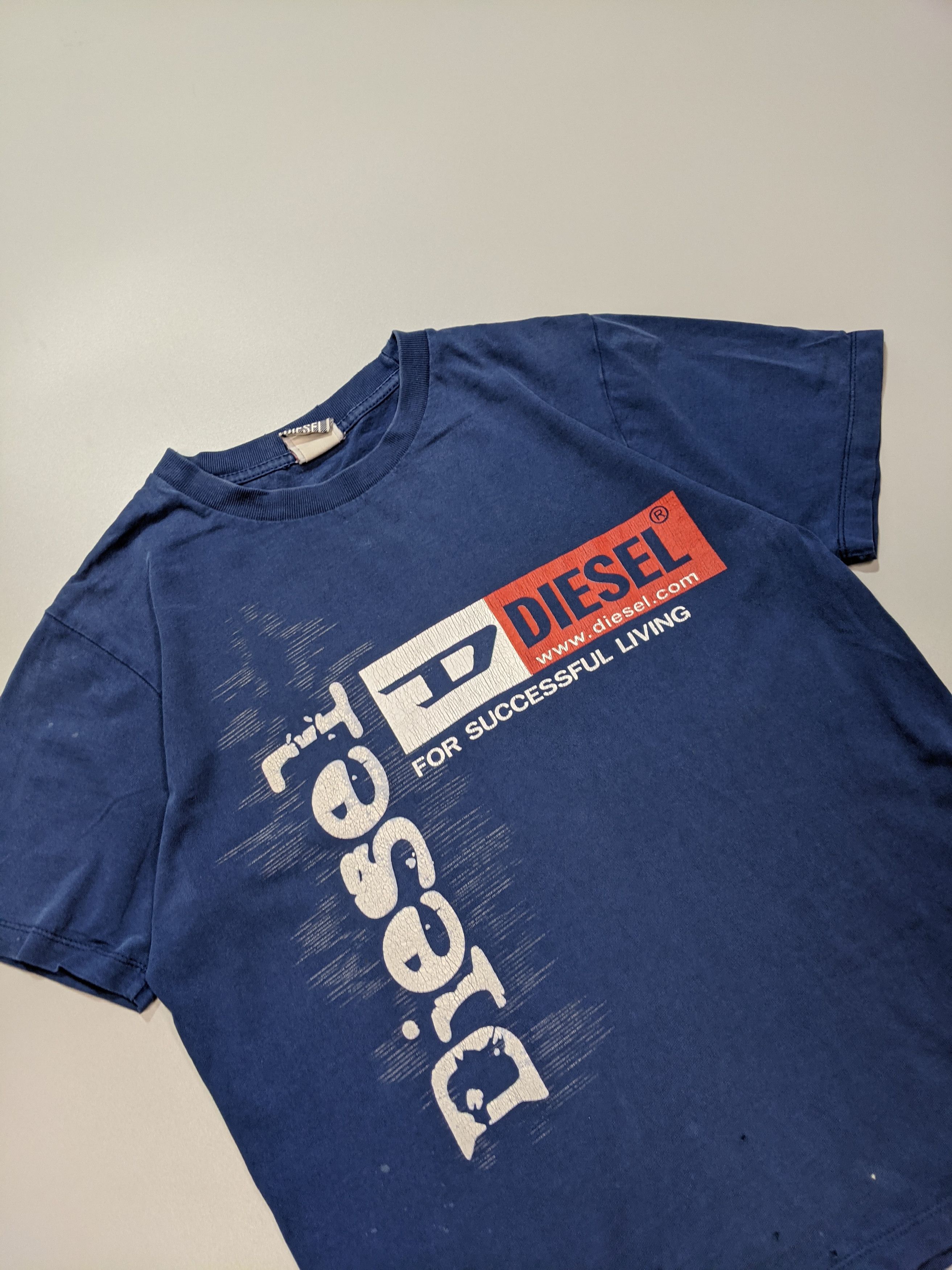 Diesel × Vintage DIESEL Vintage Shabby Women's Blue T-Shirt With Large Logo Size S / US 4 / IT 40 - 4 Thumbnail