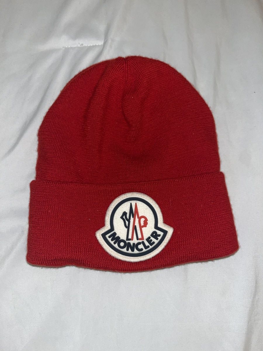 image of Moncler Berretto Tricot in Red, Men's