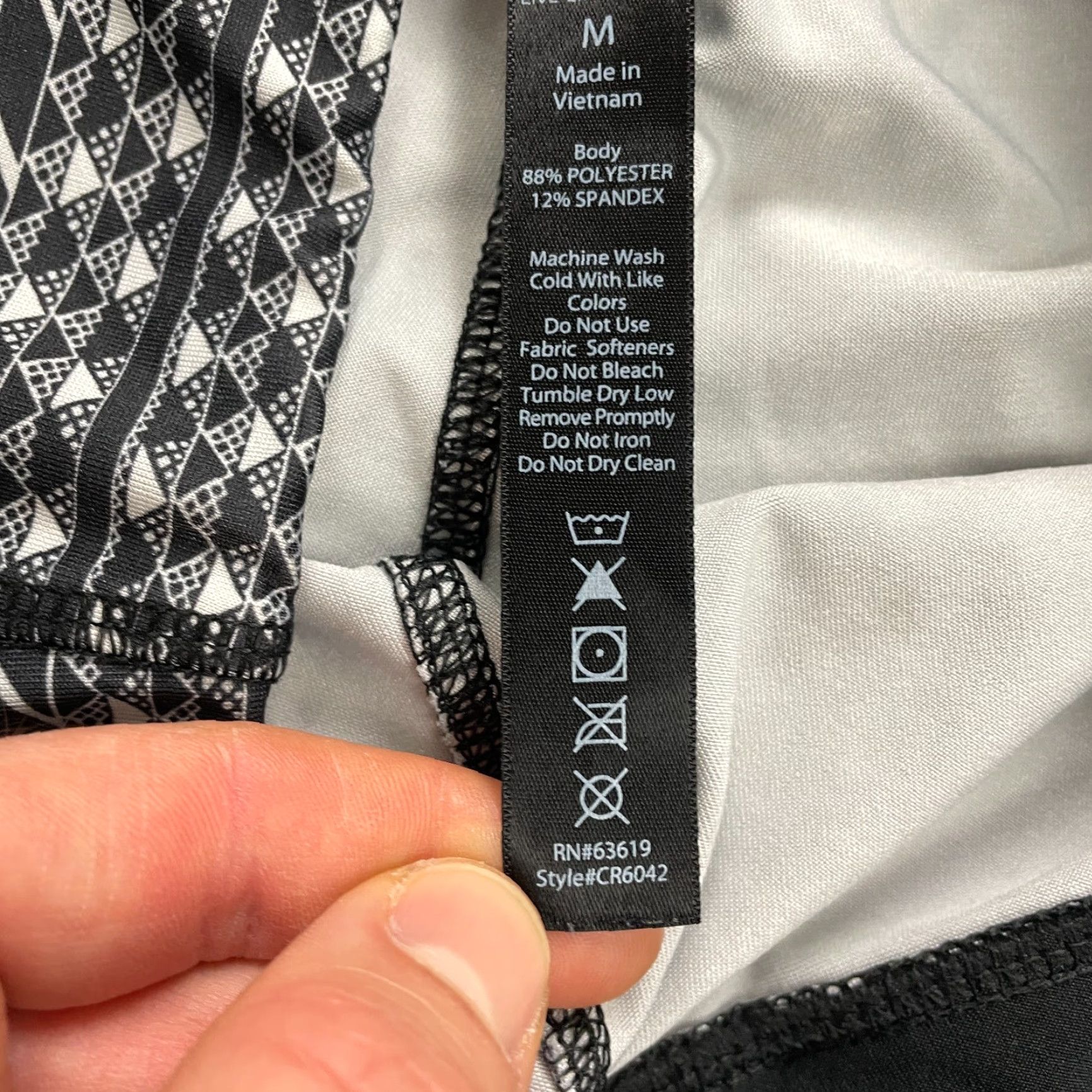 Vintage RBX Compression Leggings Women M Black Geometric Active Yoga Adult Medium Waist 28 in Skinny Leg Style Athleisure Size 32" / US 10 / IT 46 - 6 Thumbnail