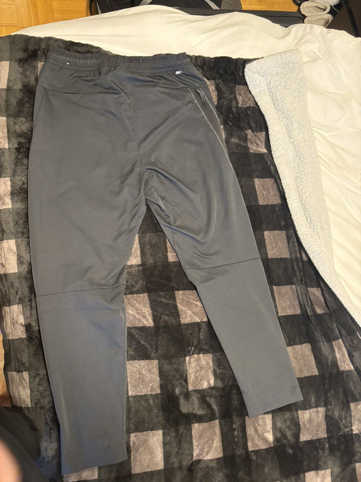 Nike Nike Track pants Size US 32 / EU 48 - 2 Thumbnail