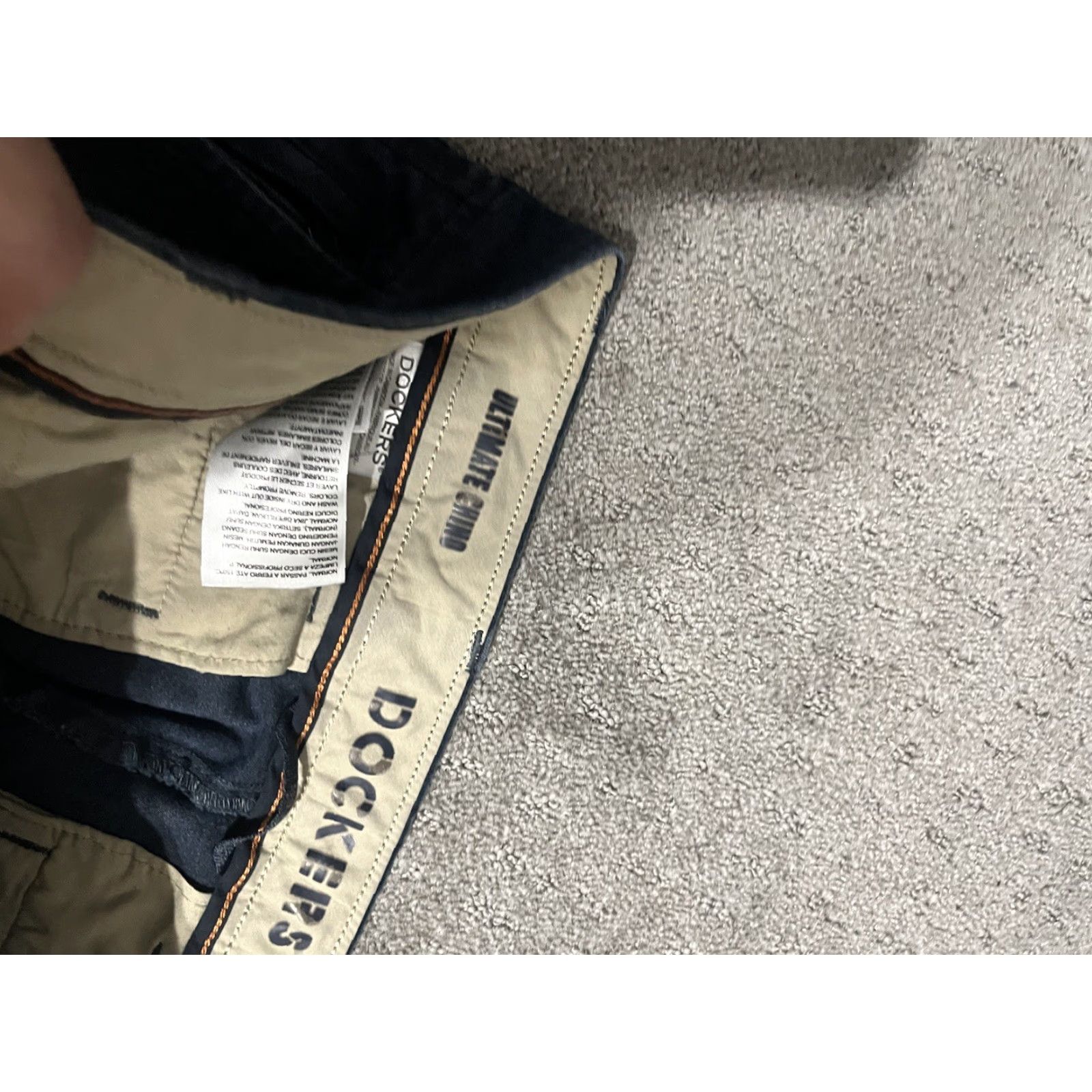 Dockers DOCKERS Mens Chino Straight Pants 30x32 Blue Dockers Signature Khaki 5-Pocket Design Flat Front Mid Rise Button Zip Casual Workwear Pants Mens Size US 30 / EU 46 - 6 Thumbnail