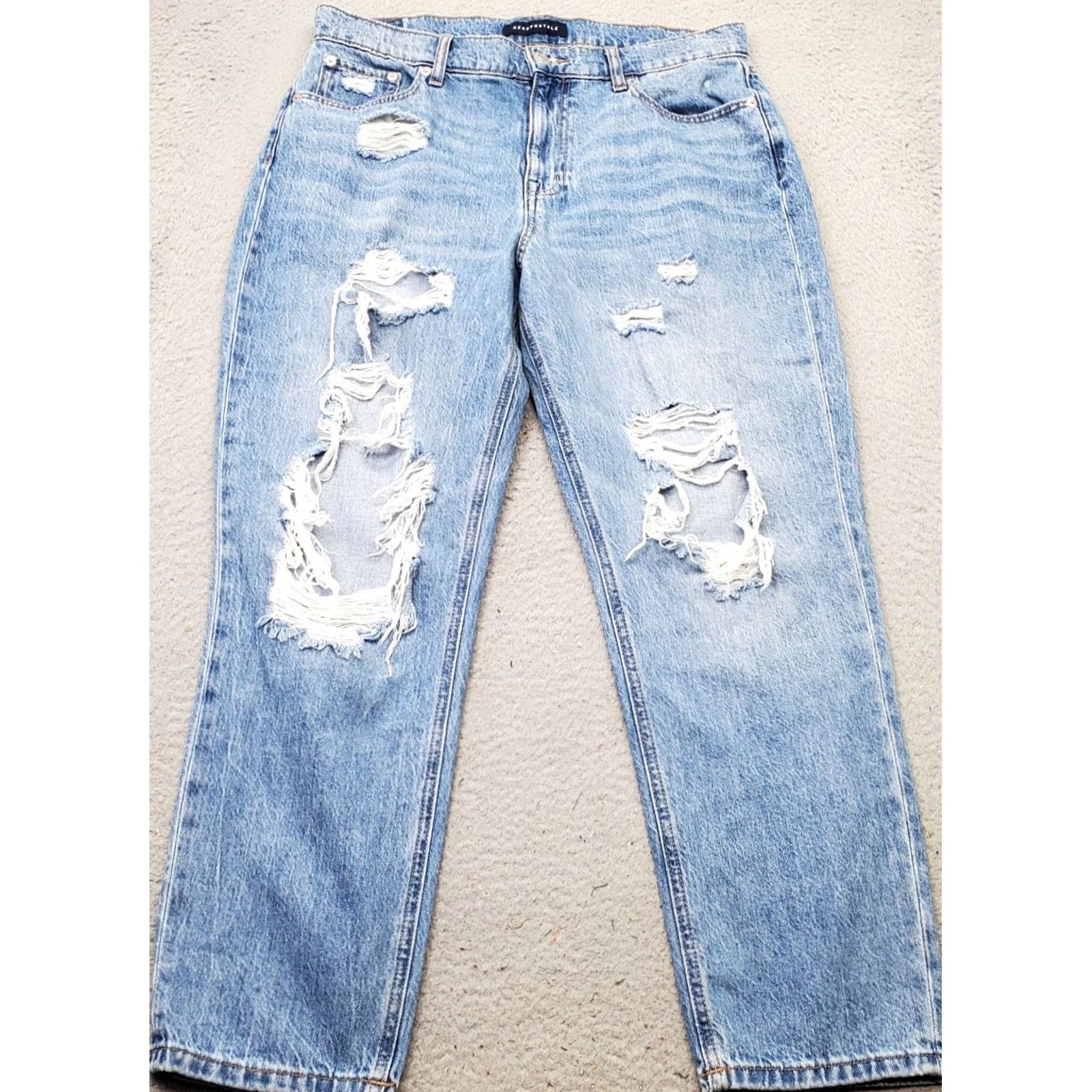 Vintage Aéropostale Womens 12 Blue Denim Distressed Flat Front Mom Jeans Size 34" / US 12 / IT 48 - 2 Thumbnail