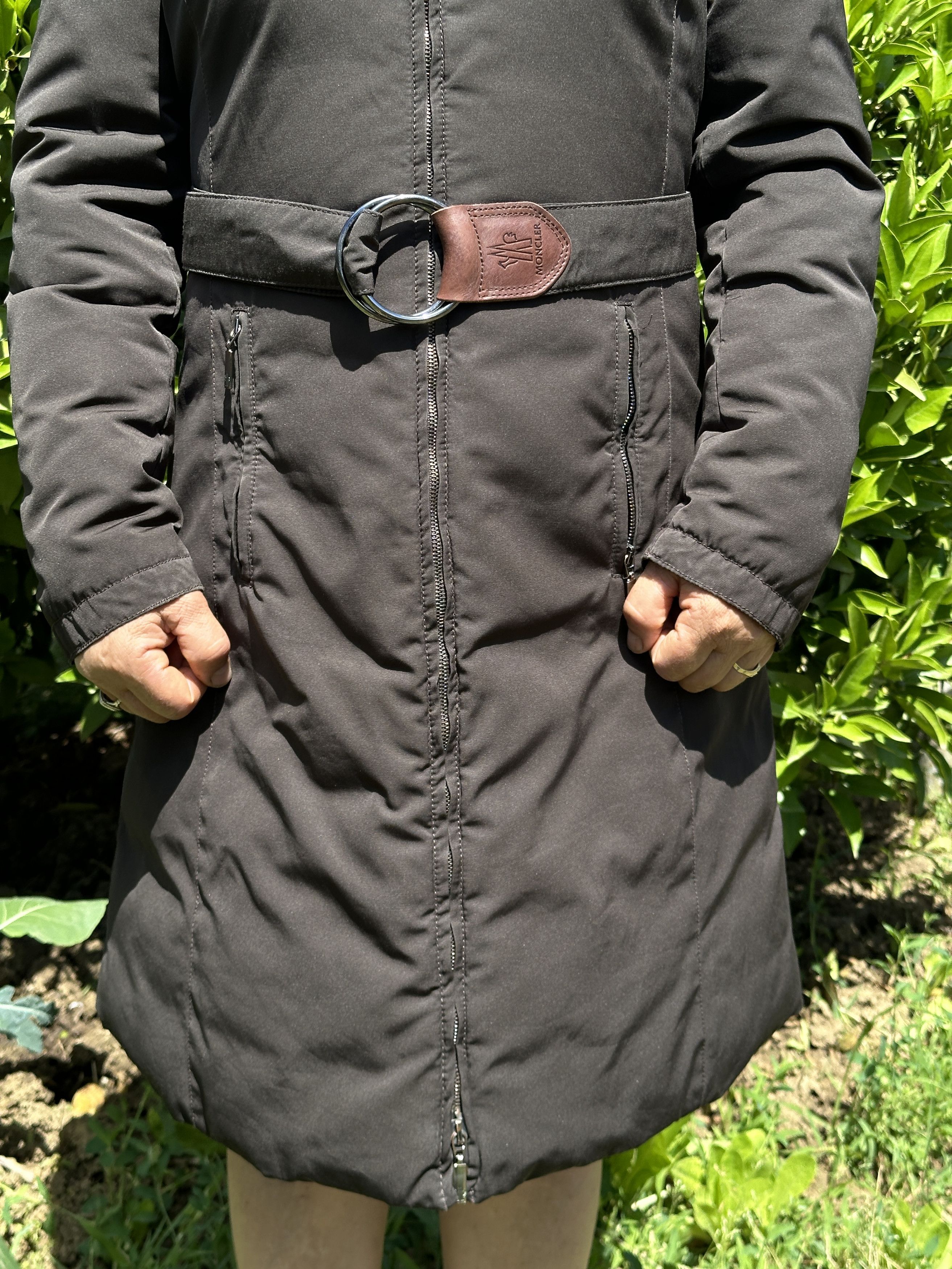 Moncler 2001 Moncler Long Belted Goose Puffer Jacket Size 2 M Quilt Size M / US 6-8 / IT 42-44 - 2 Thumbnail