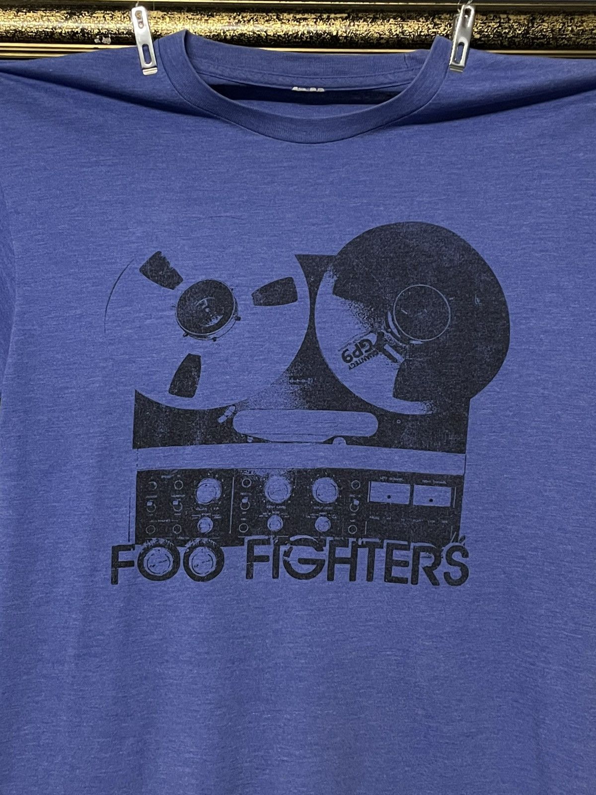 Vintage Vintage Original Foo Fighters Reel To Reel Wasting Light Tee Size US S / EU 44-46 / 1 - 3 Thumbnail