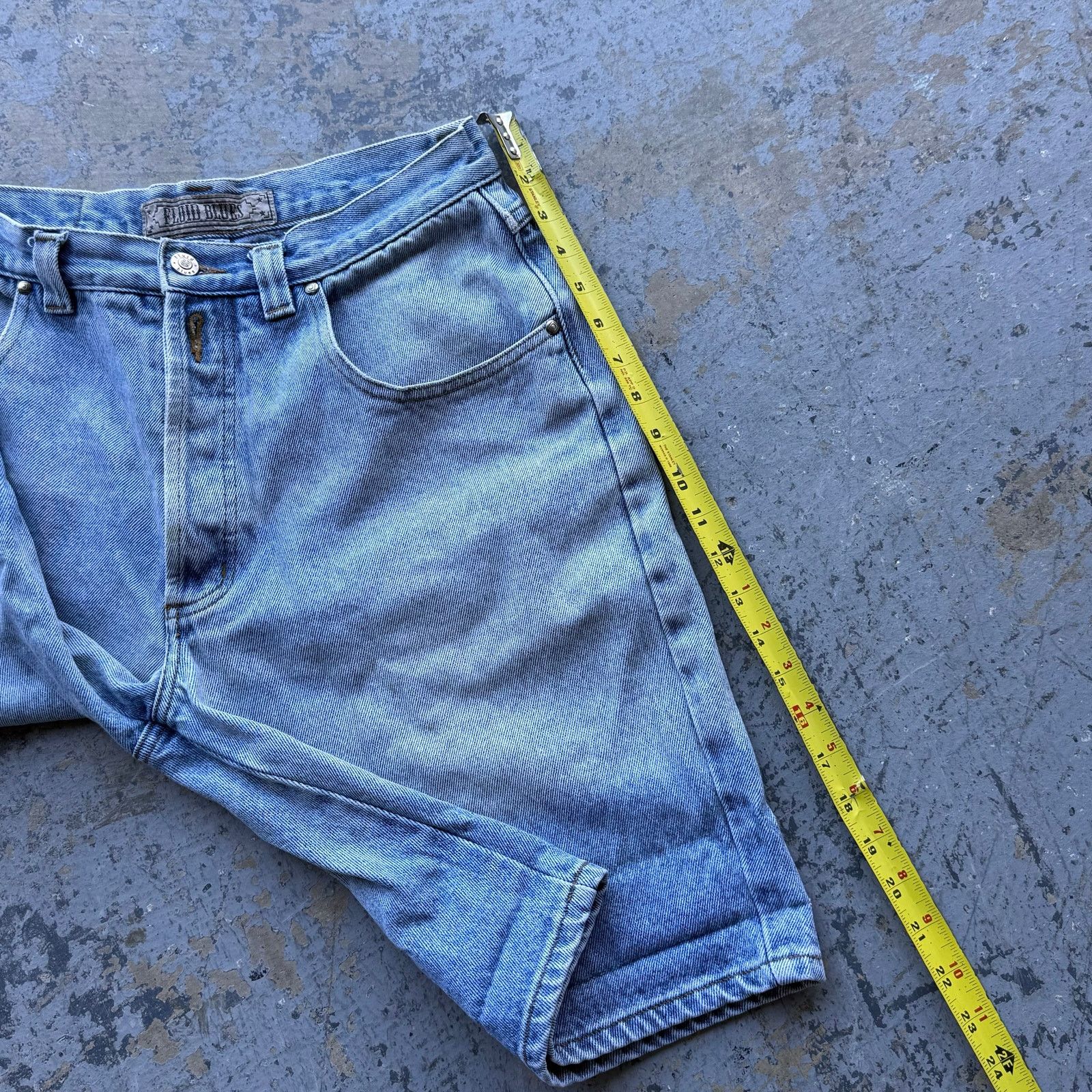 Vintage Vintage 90’s Lightwash Denim Jorts Sz 32 Size US 32 / EU 48 - 9 Thumbnail