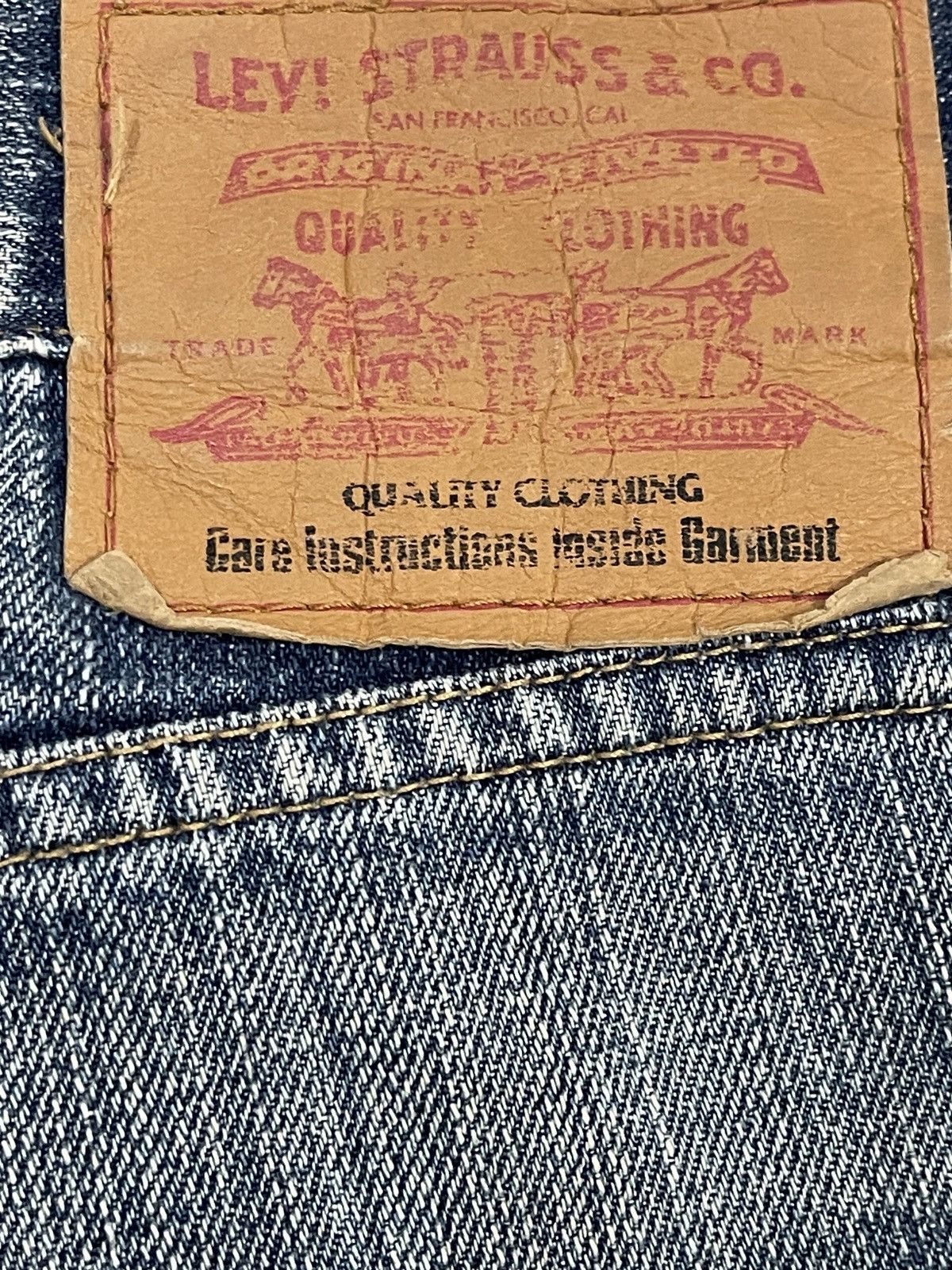 Levi's Vintage 90s Levis Blue Faded Wash Style Baggy Jeans Size US 38 / EU 54 - 9 Thumbnail