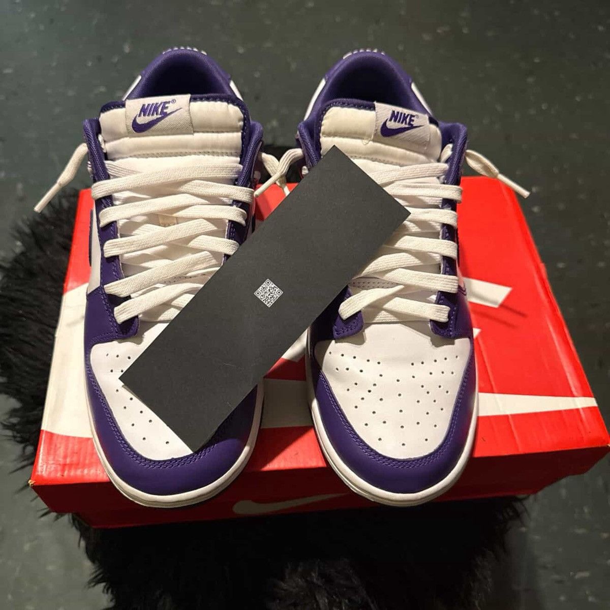 Nike Nike Dunk Low Retro Court Purple White 2022 Men’s Size 10.5 Size US 10.5 / EU 43-44 - 7 Thumbnail