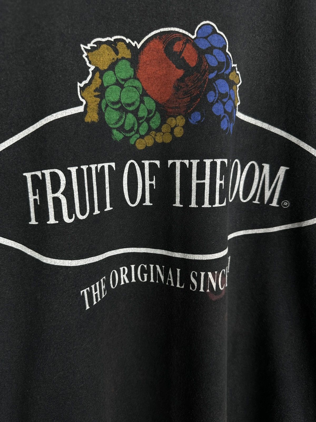 Vintage 80s Vintage Fruit Of The Loom FOTL Logo T Shirt Tee 90s Size US L / EU 52-54 / 3 - 9 Thumbnail