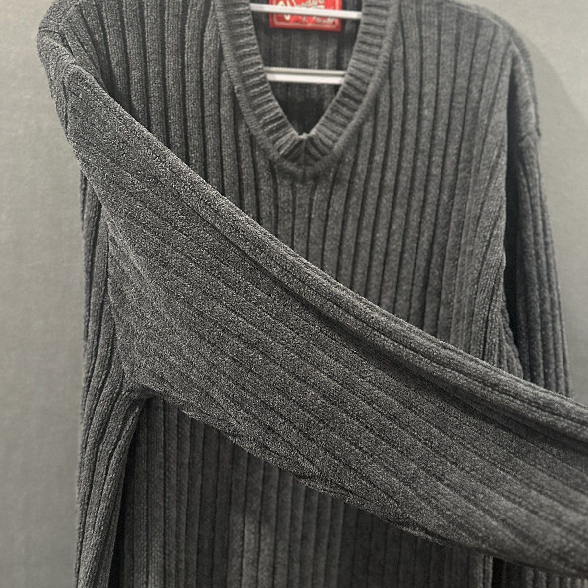 Vintage V neck knit sweater Size US L / EU 52-54 / 3 - 2 Thumbnail
