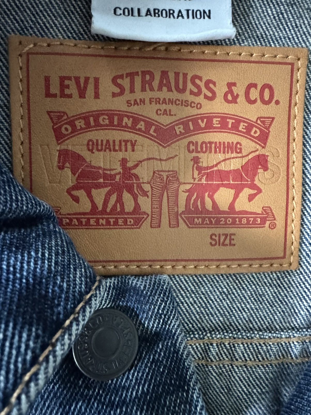 Levi's × Vetements ARCHIVE 18’ VETEMENTS X LEVI’S OVERSIZED DENIM VEST Size US XL / EU 56 / 4 - 7 Thumbnail