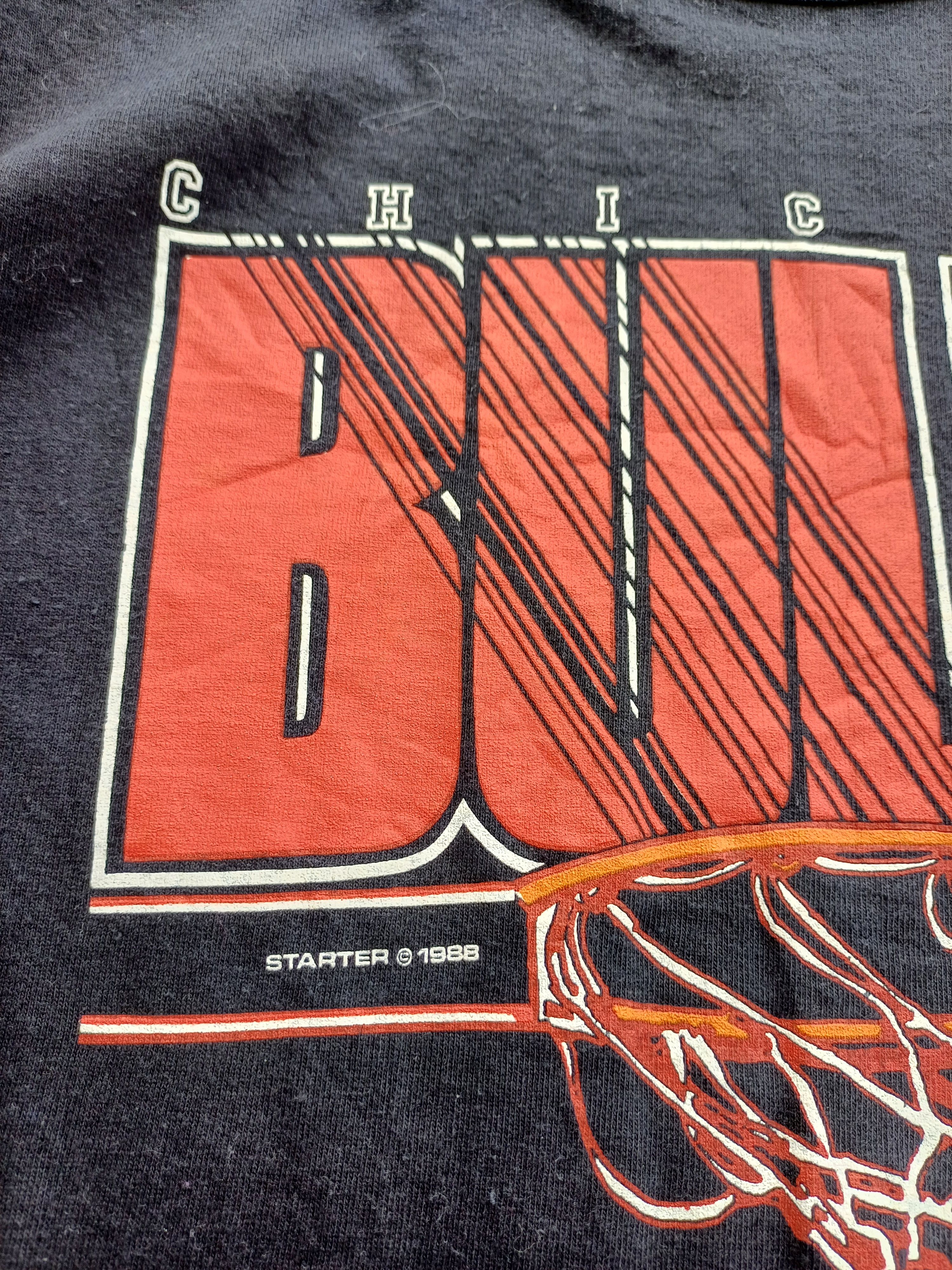 NBA Rare Vintage Chicago Bulls NBA Tshirt Size US M / EU 48-50 / 2 - 12 Thumbnail