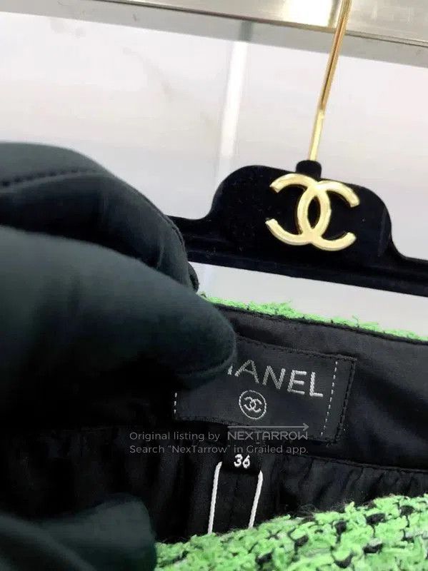 Chanel Chanel Green Cotton Blend Women's Shorts . Size 23" - 3 Thumbnail