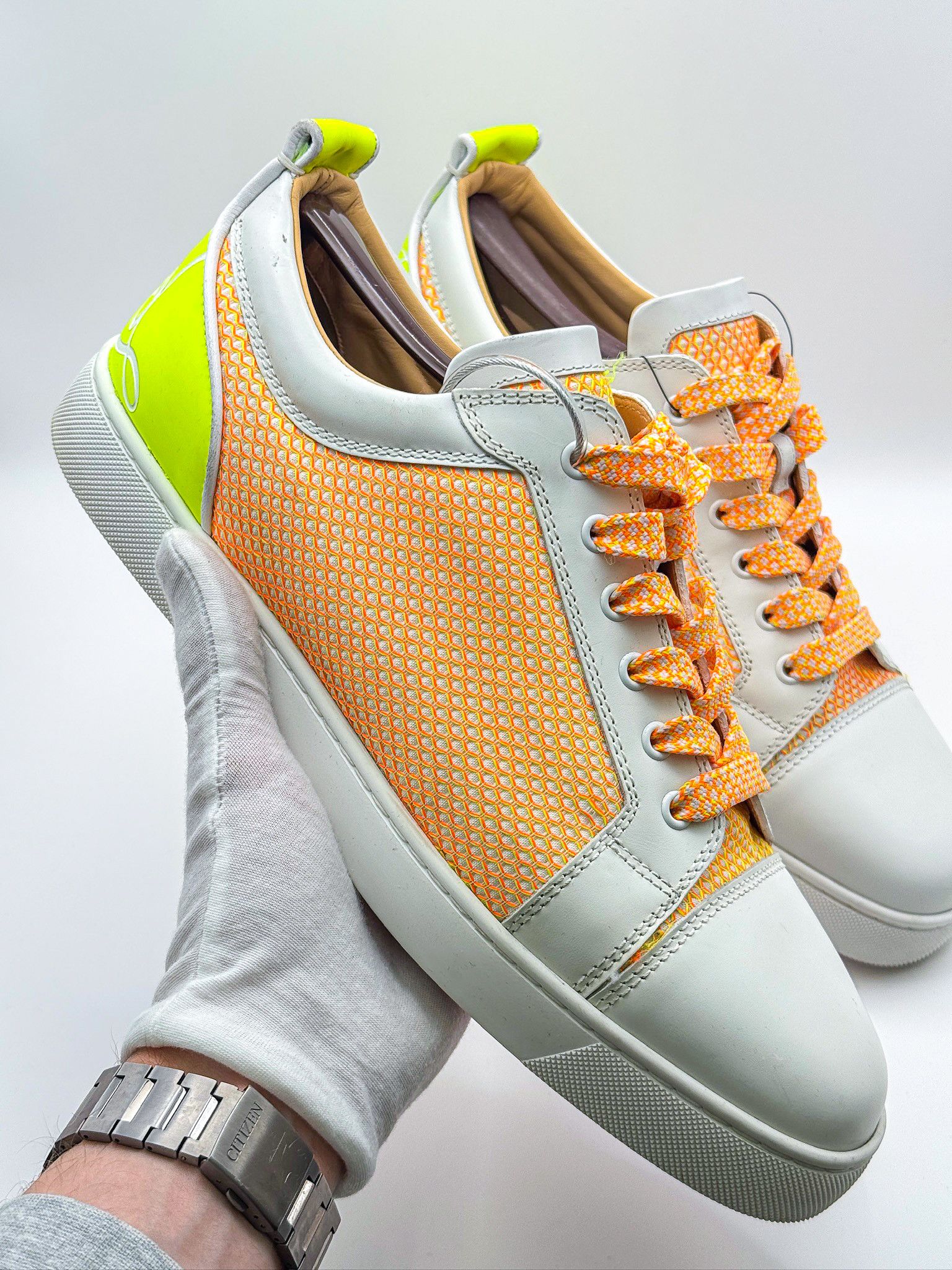 Christian Louboutin Christian Louboutin Fun Louis Junior Leather Trainers Size US 11 / EU 44 - 2 Thumbnail