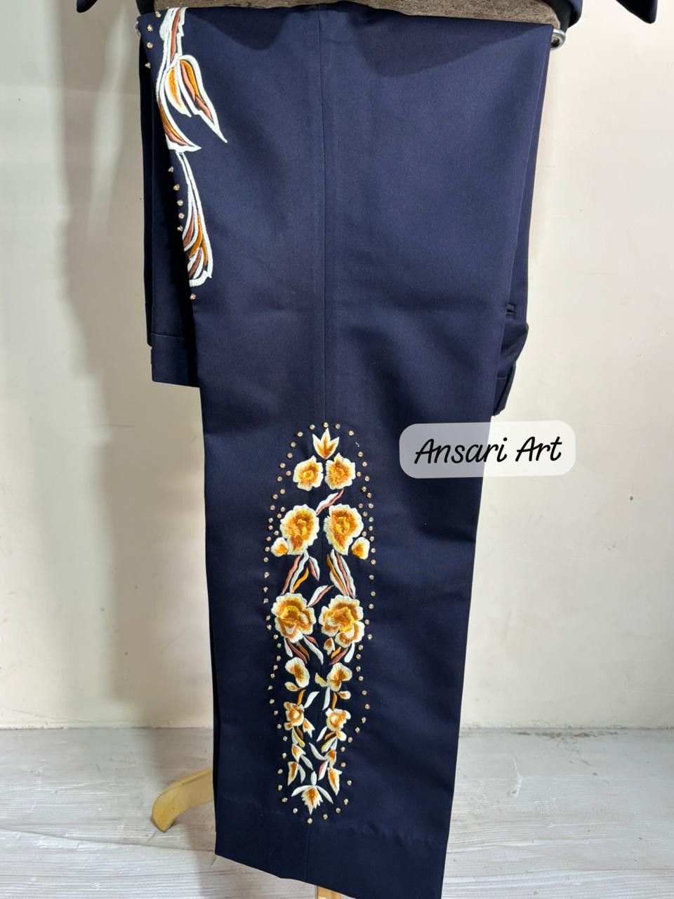 Other Men 2PC Customized floral Eagle embroidery prom cocktail Size 46S - 6 Thumbnail