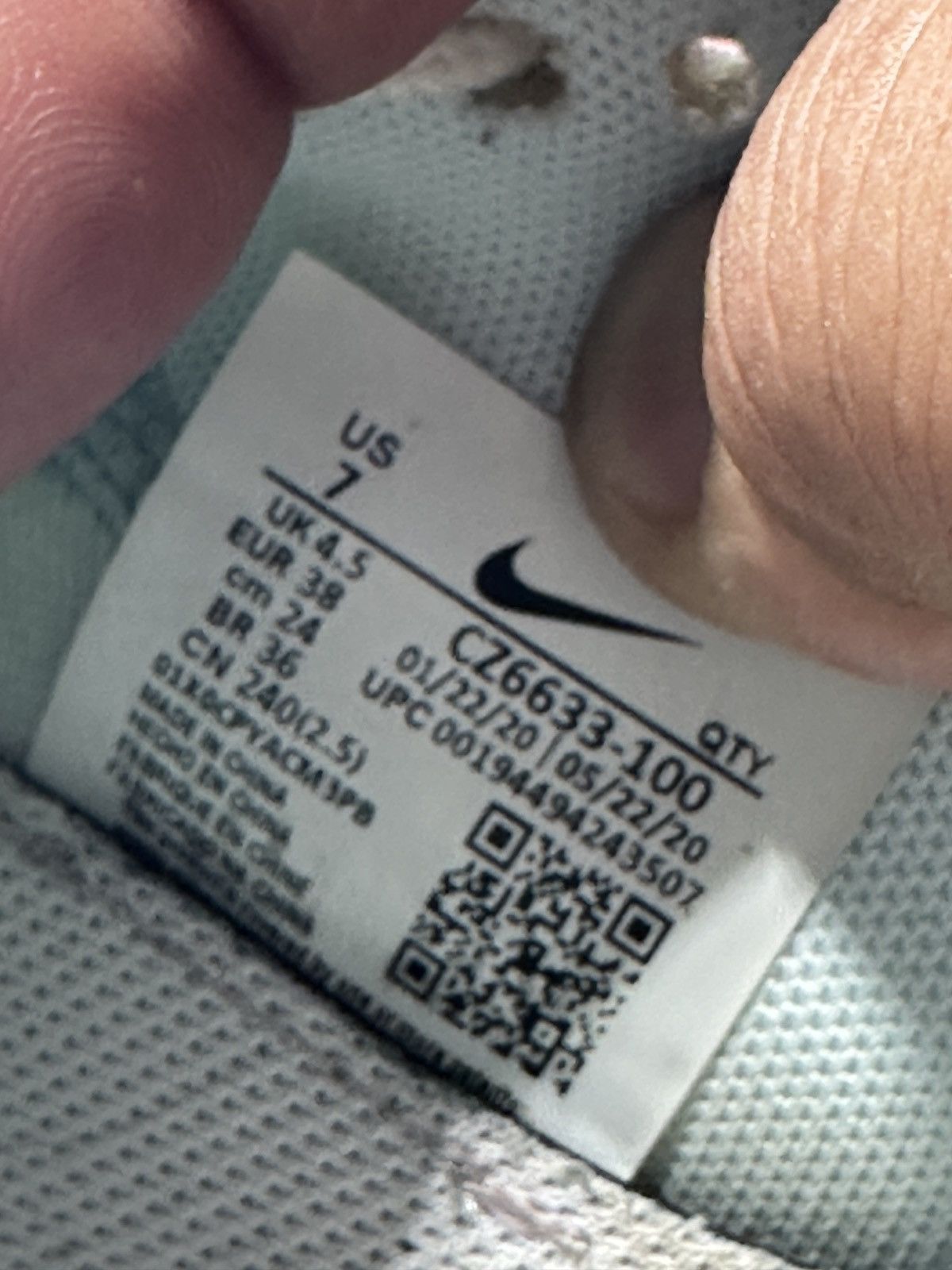 Nike PreOwned Nike Air Max Exosense se White Women's 7 Size US 7 / IT 37 - 7 Thumbnail