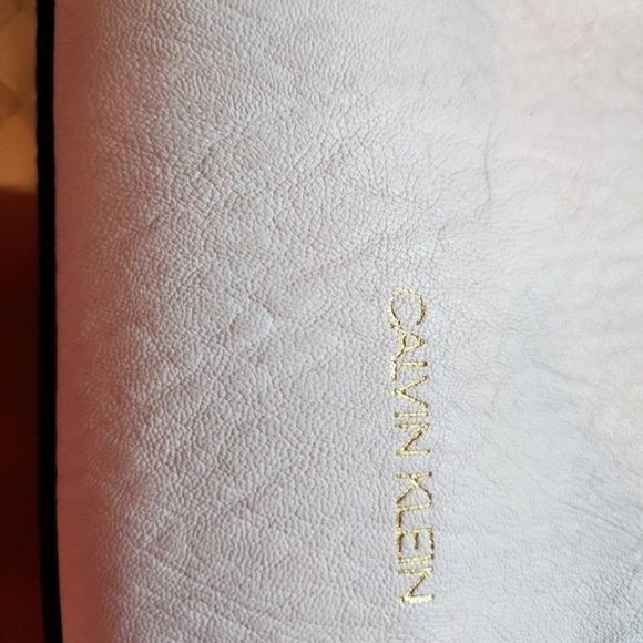 Calvin Klein Calvin Klein Gabrianna White Smooth Leather Tote Size ONE SIZE - 10 Thumbnail