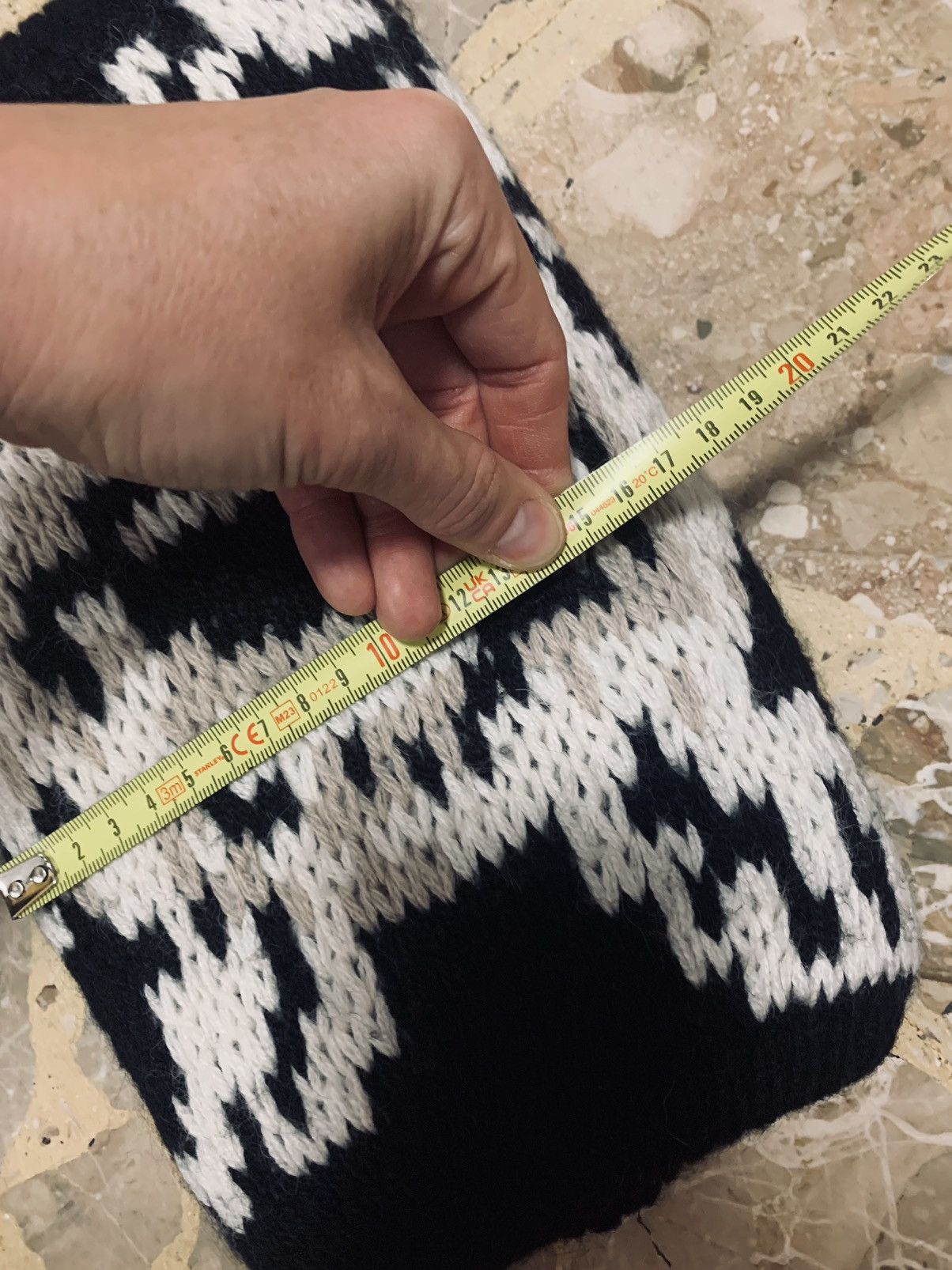 Other Tak Ori Nordic Wool Hand Muff – Rare Winter Accessory Size ONE SIZE - 4 Thumbnail