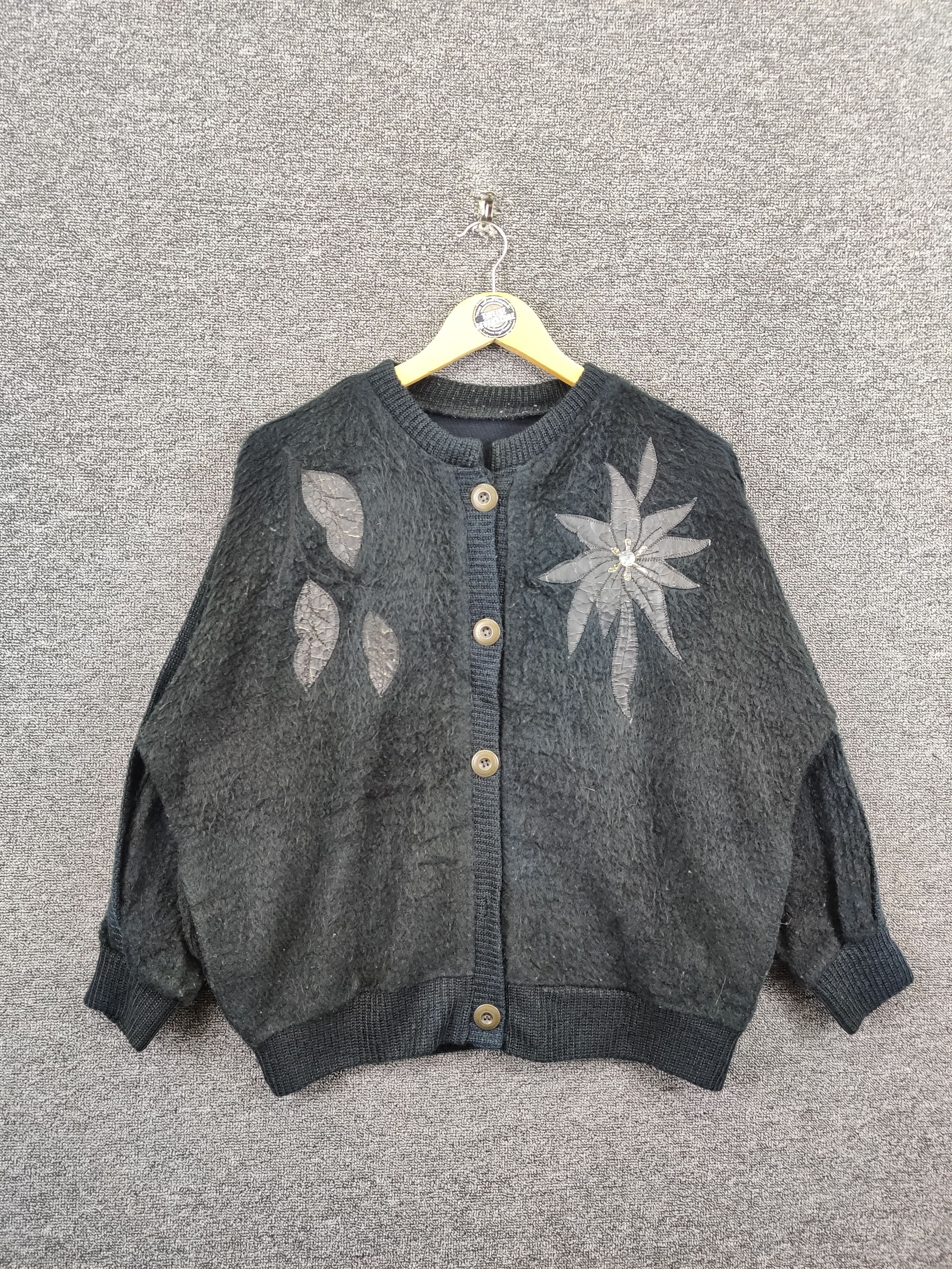 Aran Isles Knitwear Vintage Unbrand Knit Cardigan Button Up By B.O Fashion Size US XL / EU 56 / 4 - 1 Thumbnail