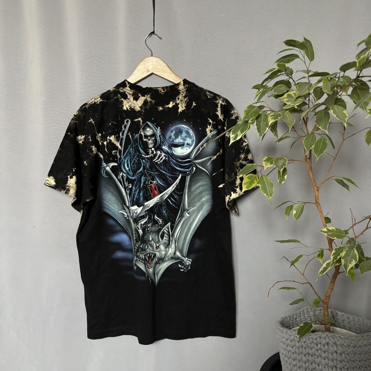 Vintage Survivors vintage t-shirt large black death rare Size US L / EU 52-54 / 3 - 5 Thumbnail