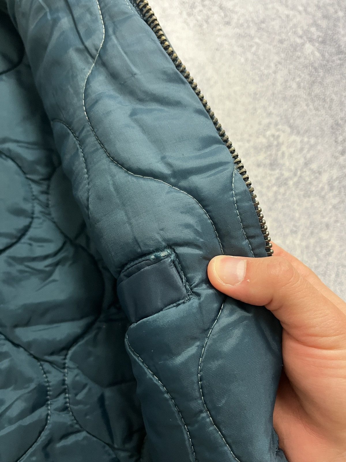 Japanese Brand × Vintage Vintage Military Vest Cold Weather Jacket Flyers CWU-36p Size US L / EU 52-54 / 3 - 18 Thumbnail