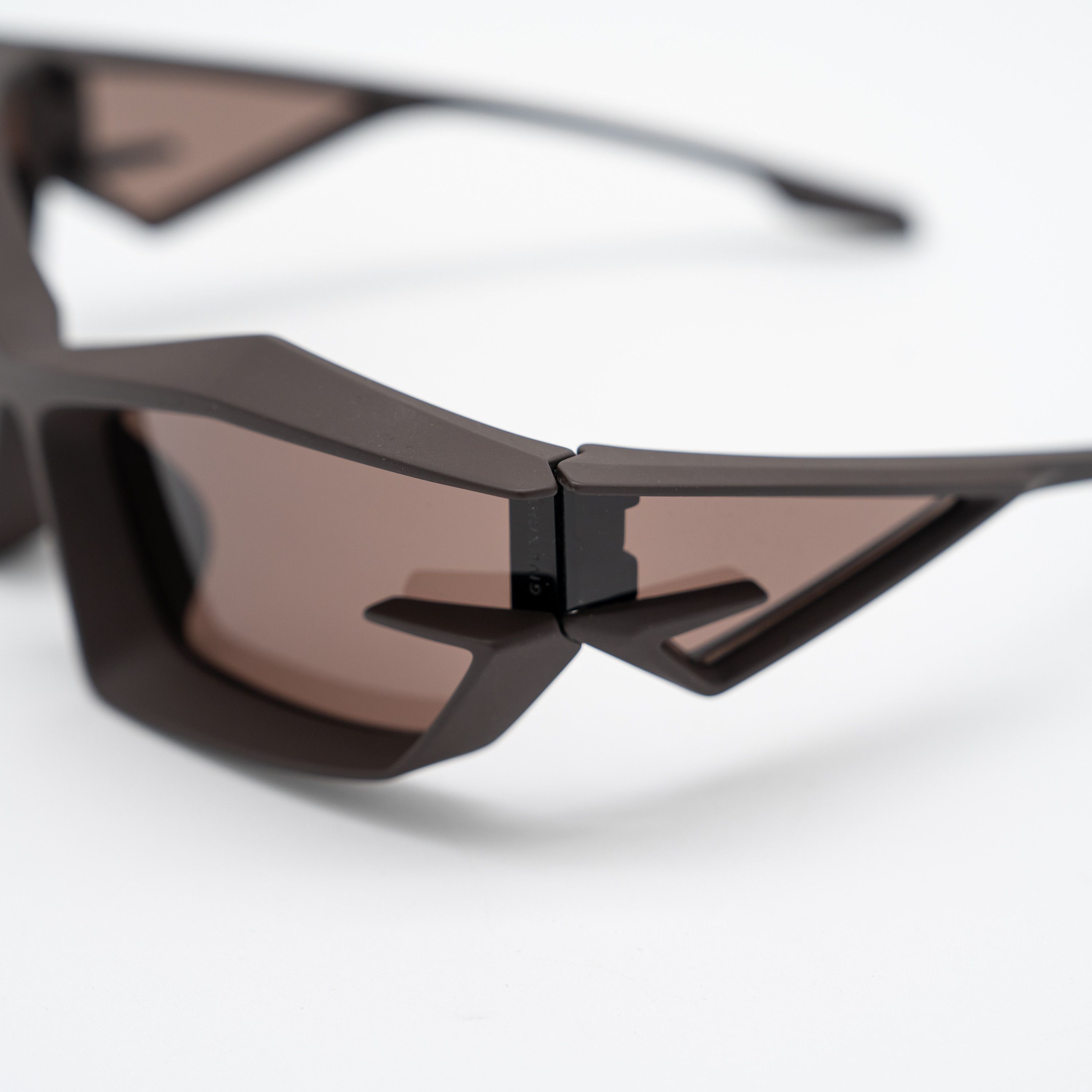 Givenchy Givenchy Giv Cut Shield Sunglasses Brown Unisex Size ONE SIZE - 6 Thumbnail