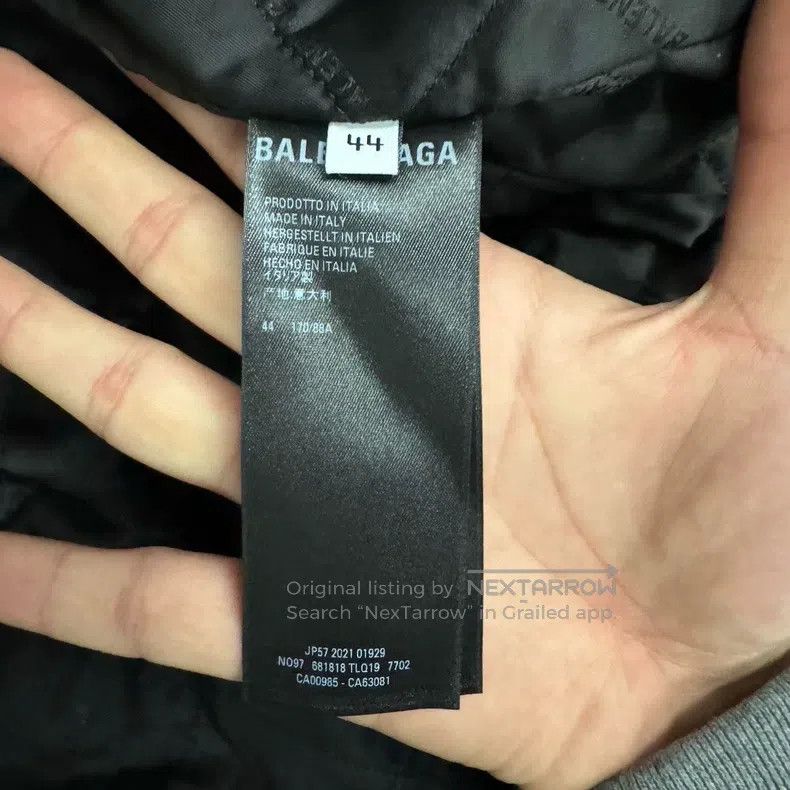 Balenciaga Balenciaga Tiger Print Fleece Zip-Up Jacket Size US S / EU 44-46 / 1 - 4 Thumbnail
