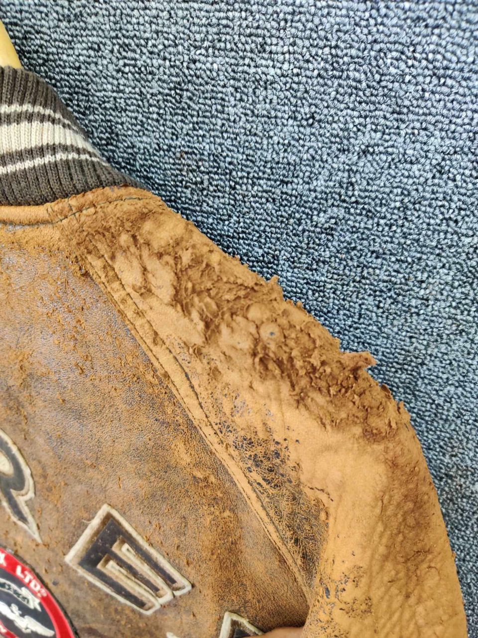 Avirex Thrashed Vintage 90s Avirex USA Varsity Leather Jacket Size US XS / EU 42 / 0 - 17 Thumbnail