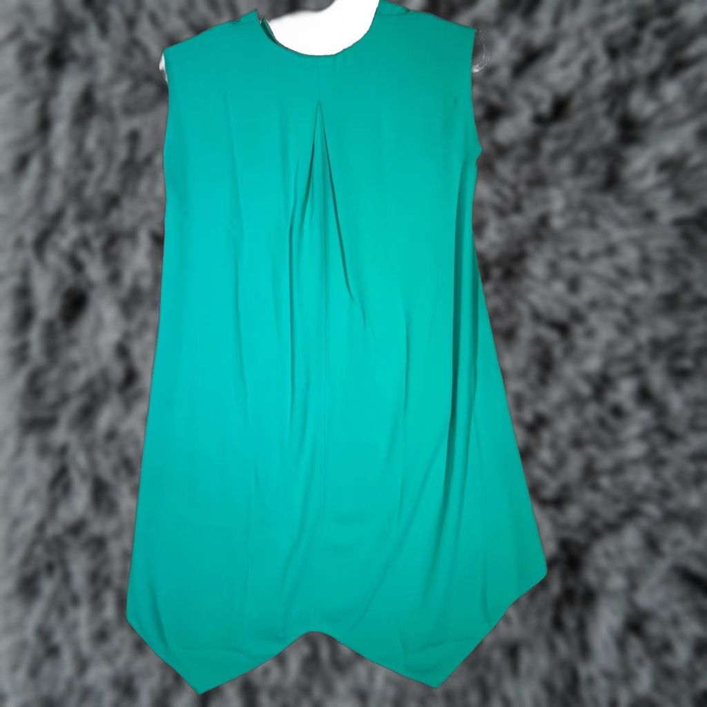 Vintage Rachel Roy Sydney Dress Sleeveless Womens XS Mint Green Asymmetrical High-Low Hem V-Neck Pullover Dress Size XS / US 0-2 / IT 36-38 - 1 Thumbnail