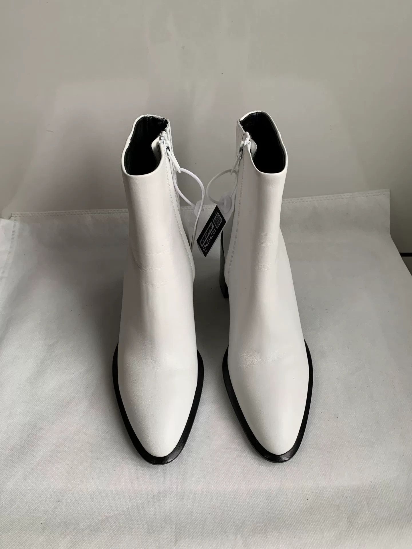 Alexander Wang Alexander Wang White Leather Sock Boots Size US 6 / IT 36 - 1 Thumbnail