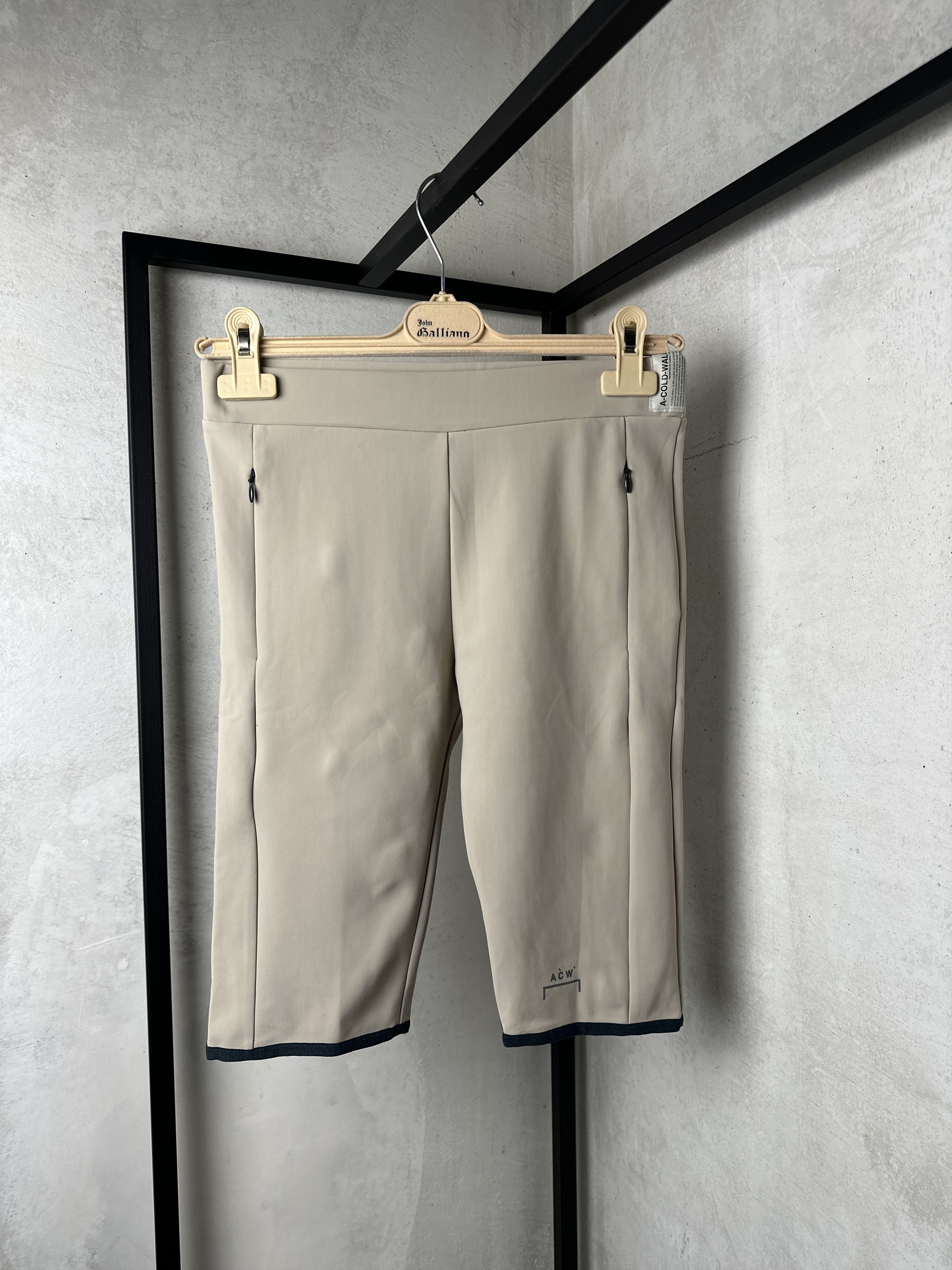 A-COLD-WALL* A-Cold-Wall* Logo Printed Front Lycra Shorts Size 25" / US 0 / IT 36 - 1 Thumbnail