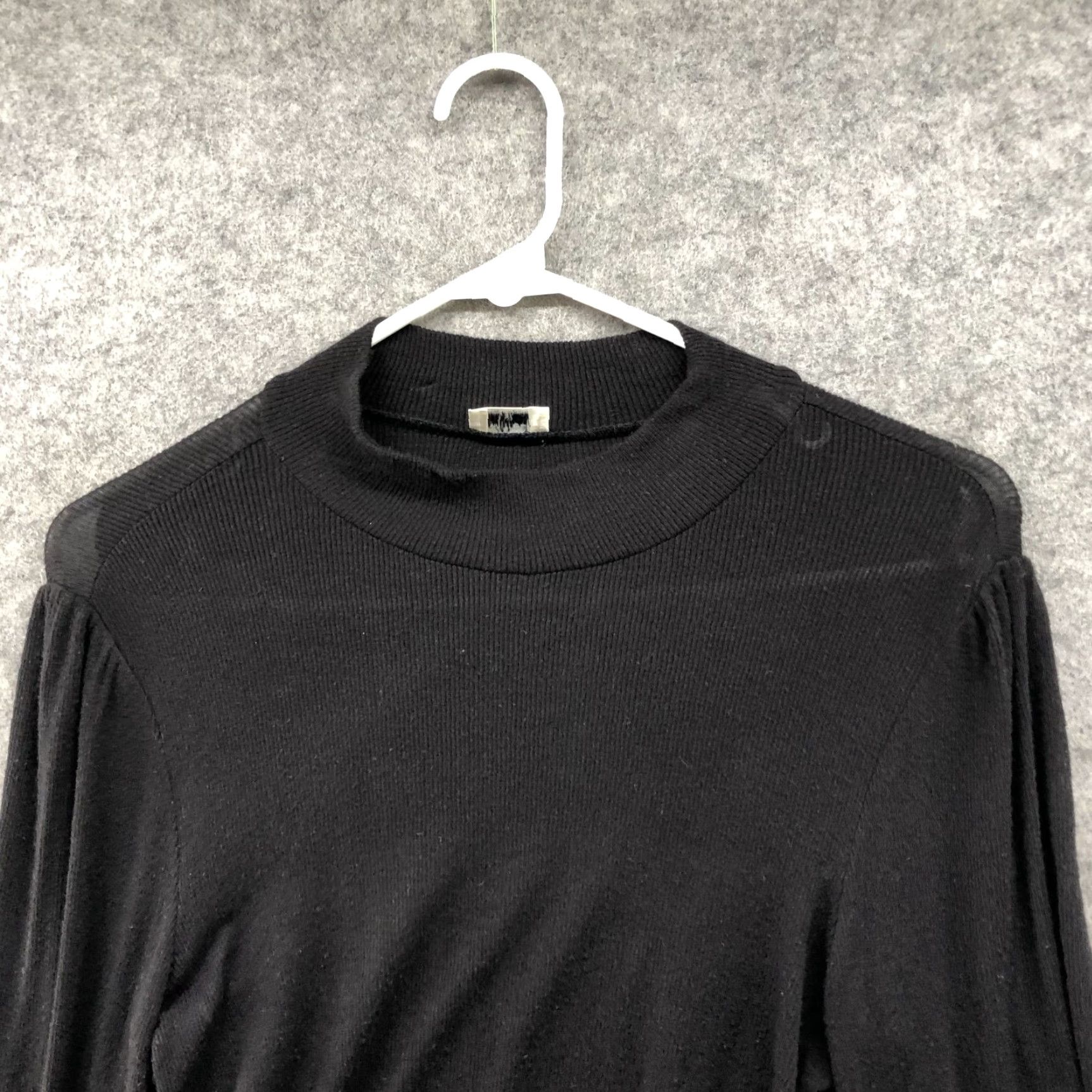 Vintage Wilfred Artizia Black Puff Sleeve Top Womens XS Mock Neck Crop Long Sleeve T-Shirt Cropped Lightweight Knit Casual Modern Size XS / US 0-2 / IT 36-38 - 3 Thumbnail