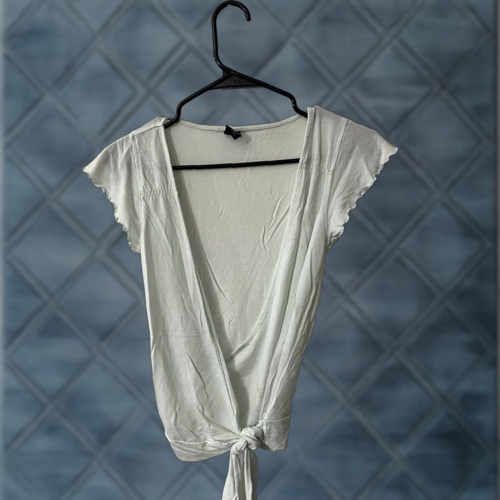Gap GAP Women's XS Mint Green Short Sleeve V-Neck Tie T-Shirt Casual Cotton Size XS / US 0-2 / IT 36-38 - 1 Thumbnail