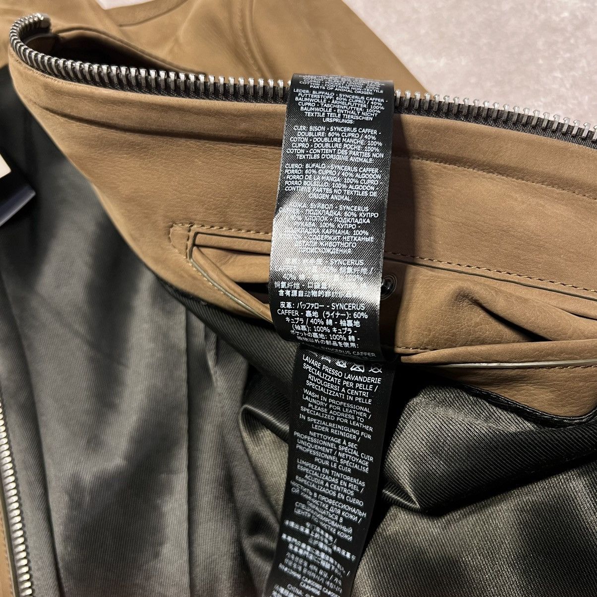 Tom Ford Tom Ford Suede Jacket in Medium Size US M / EU 48-50 / 2 - 7 Thumbnail