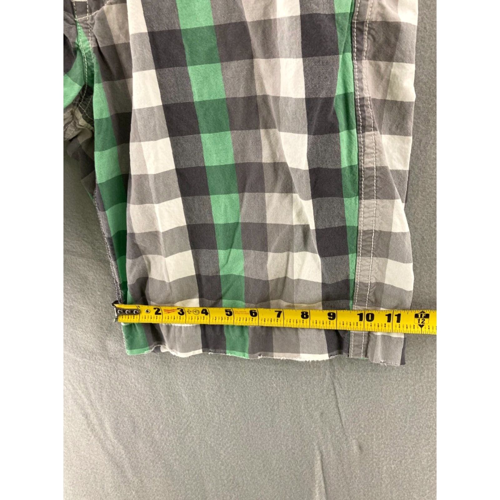 American Eagle Outfitters American Eagle Shorts 34 Mens Plaid Longer Length Skater Golf Size US 34 / EU 50 - 5 Thumbnail