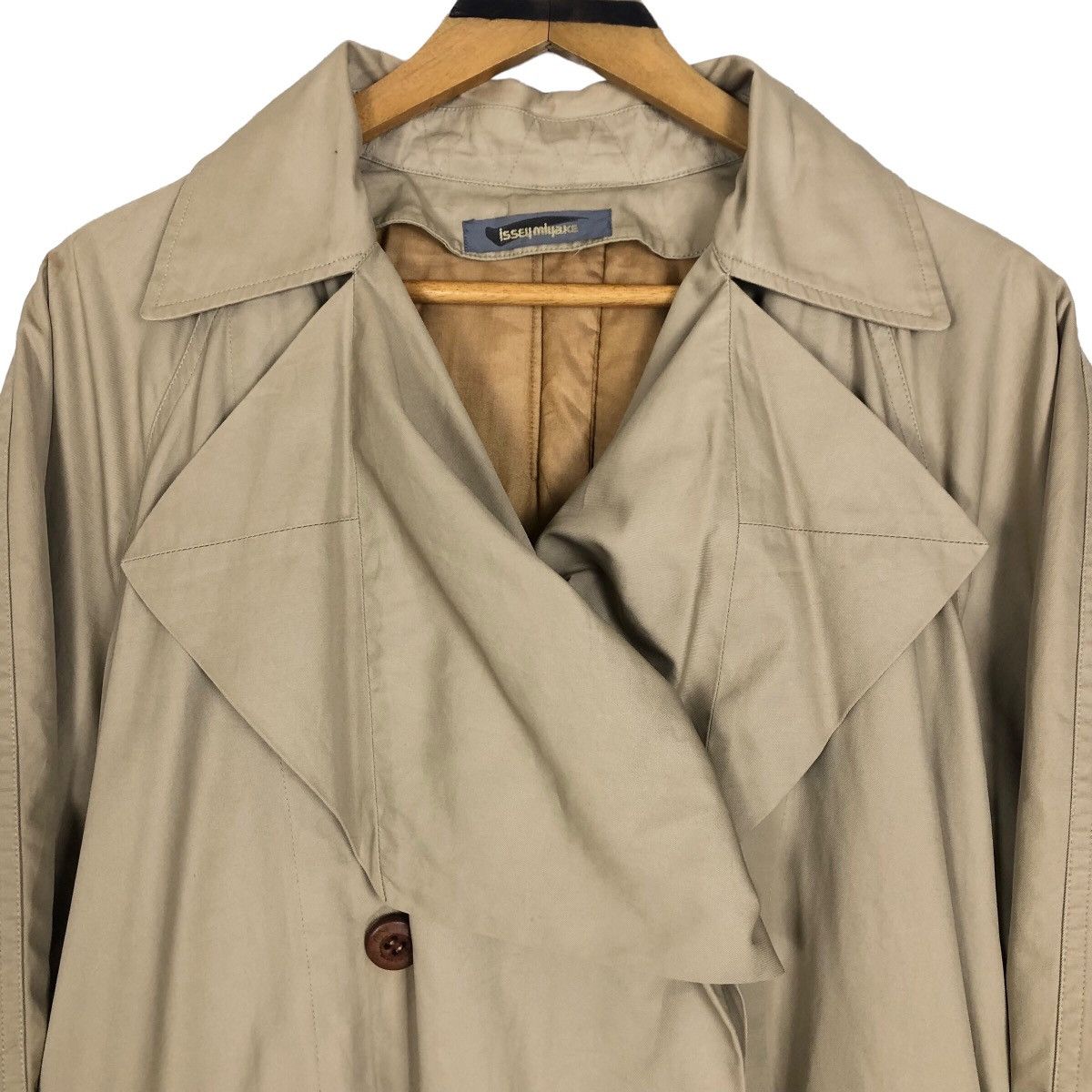 Issey Miyake Vintage 80s Issey Miyake Wide Collar Trench Coat Size US L / EU 52-54 / 3 - 5 Thumbnail
