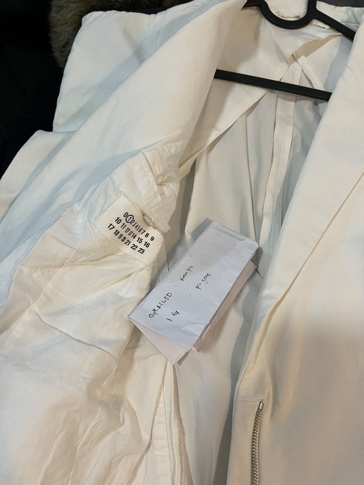 Maison Margiela Maison Martin Margiela Sculpted Jacket in White Size M / US 6-8 / IT 42-44 - 5 Thumbnail
