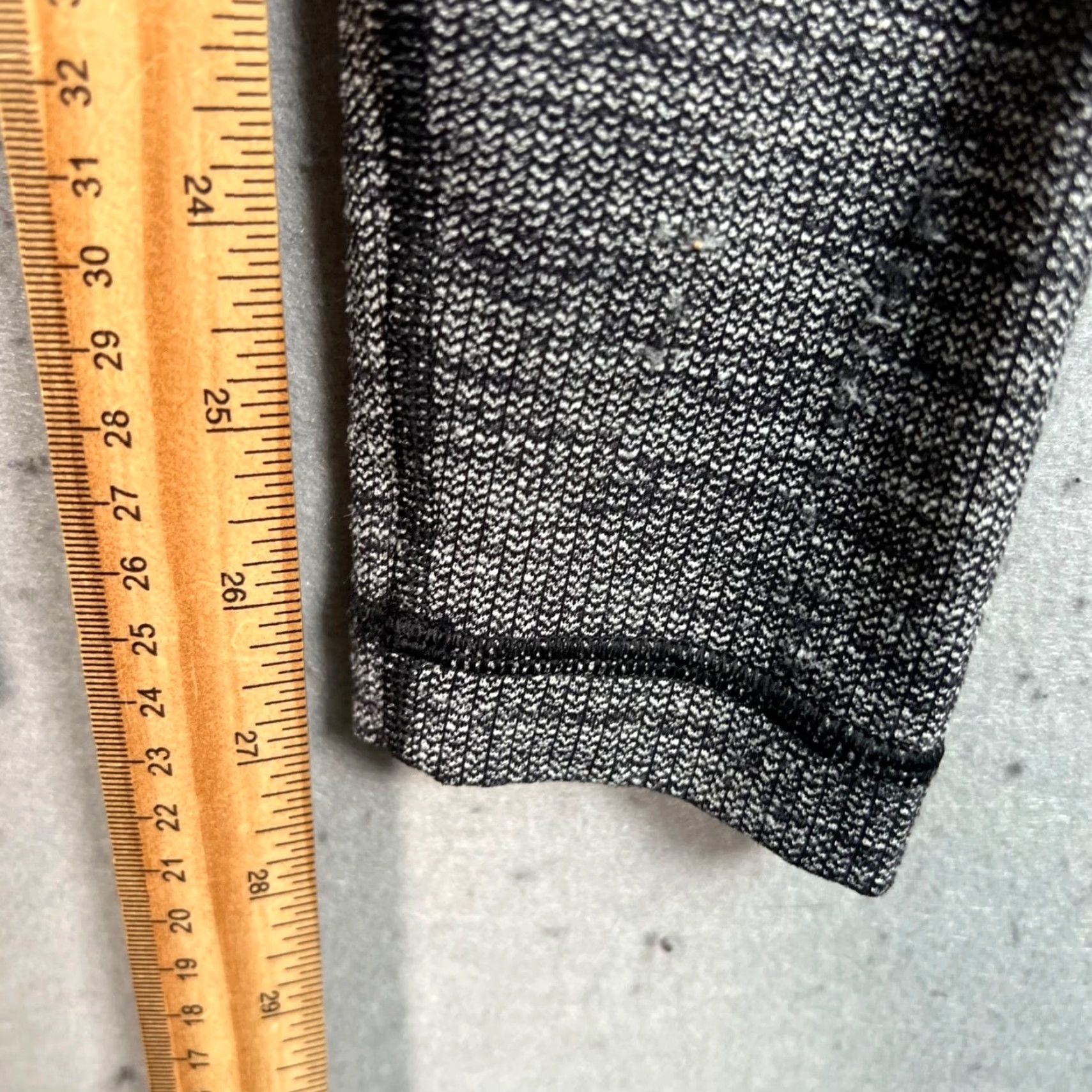 Lululemon Lululemon Leggings Womens Size 4 Black White Heathered High-Waisted Athletic Activewear Skinny Inseam 27 in Yoga Size 27" / US 4 / IT 40 - 7 Thumbnail