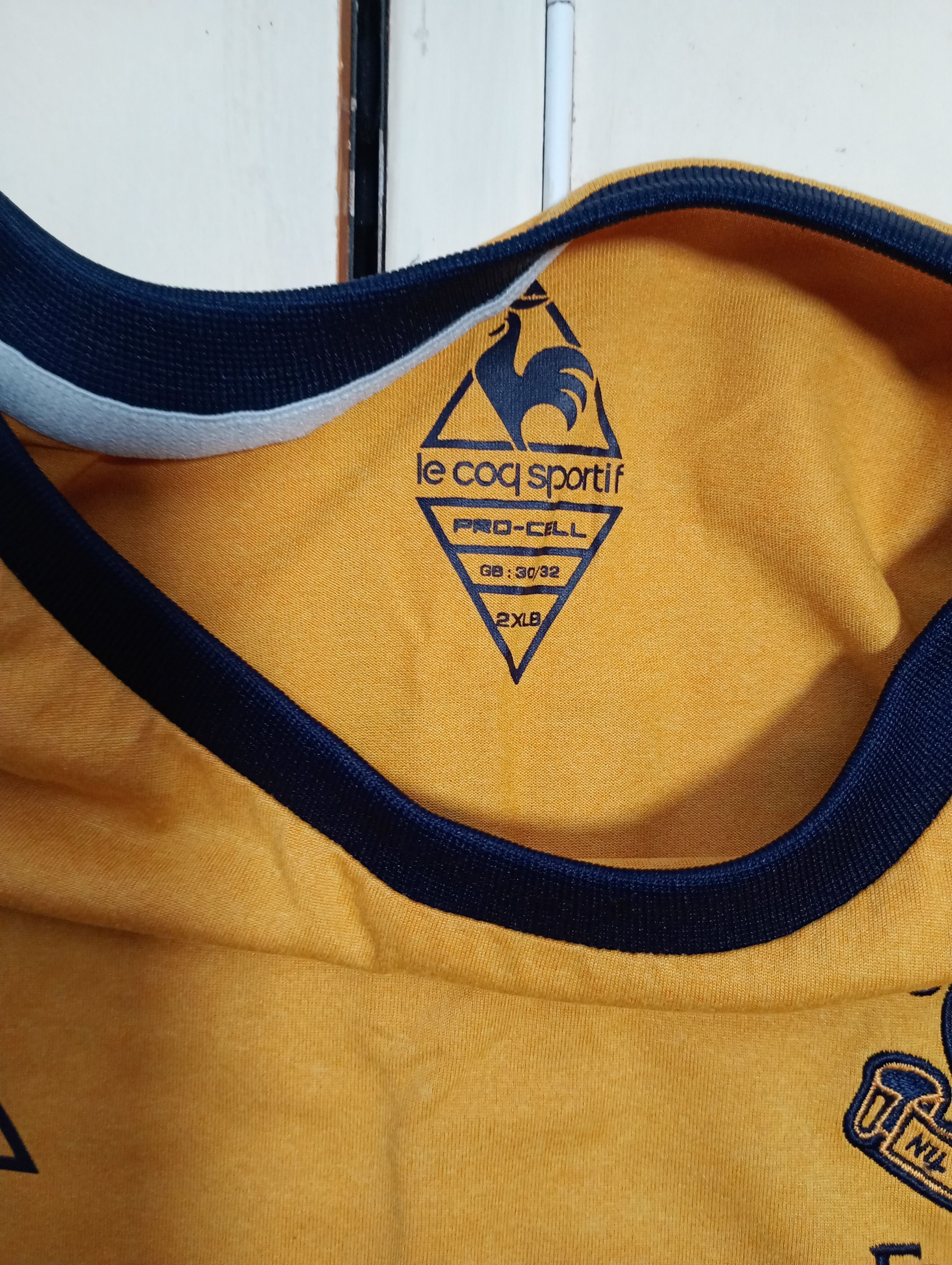 Le Coq Sportif le Coq Sportif FC Everton Kit №3 Baines 2011-2012 size 2XLB Size US S / EU 44-46 / 1 - 13 Thumbnail