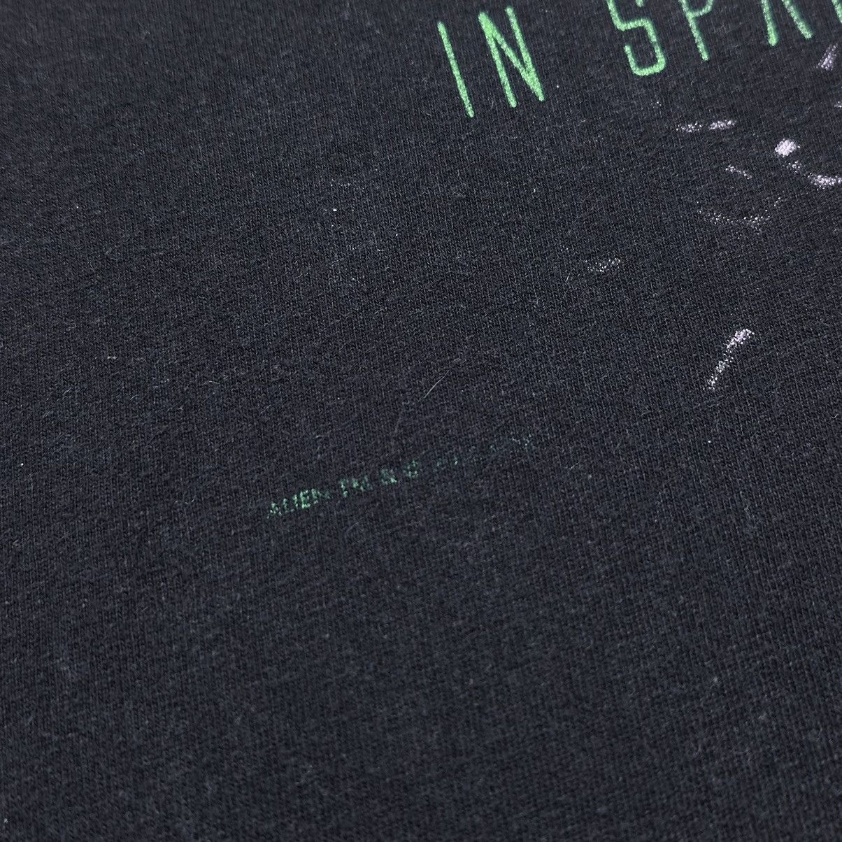Expert Horror Alien “In space no one can hear you scream.” Vintage Tee Size US M / EU 48-50 / 2 - 8 Thumbnail