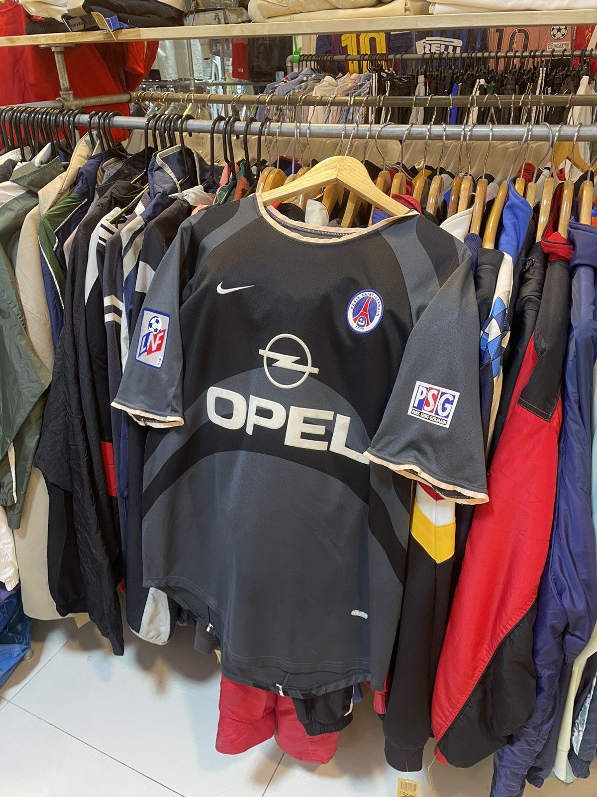 Nike RareVintage2001-2002ParisSaint-GermainThirdKit RONALDINHO 21 Size US M / EU 48-50 / 2 - 2 Thumbnail